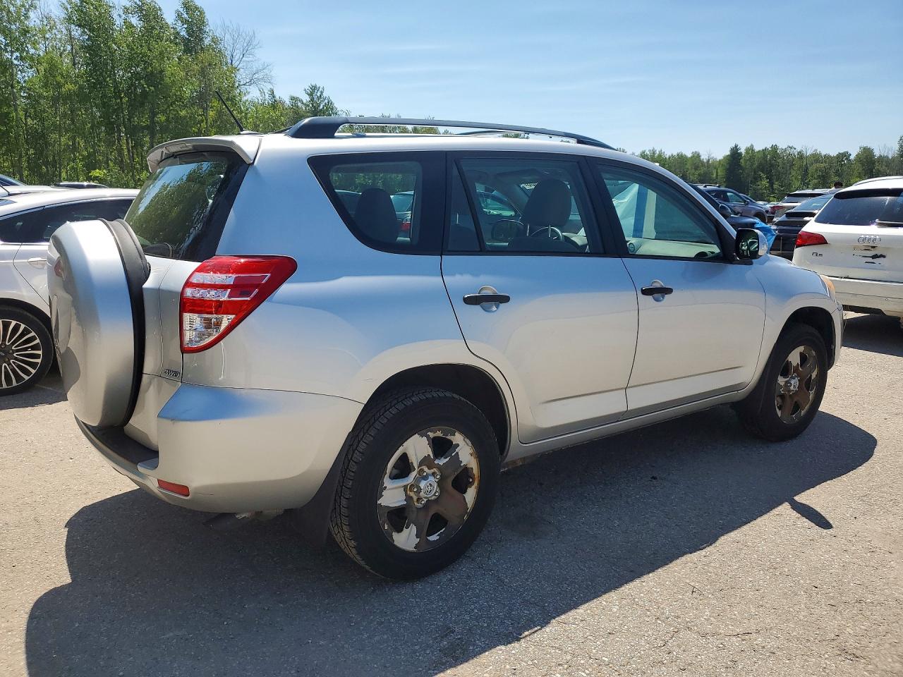 2011 Toyota Rav4 Base Silver vin: 2T3BF4DV5BW163701