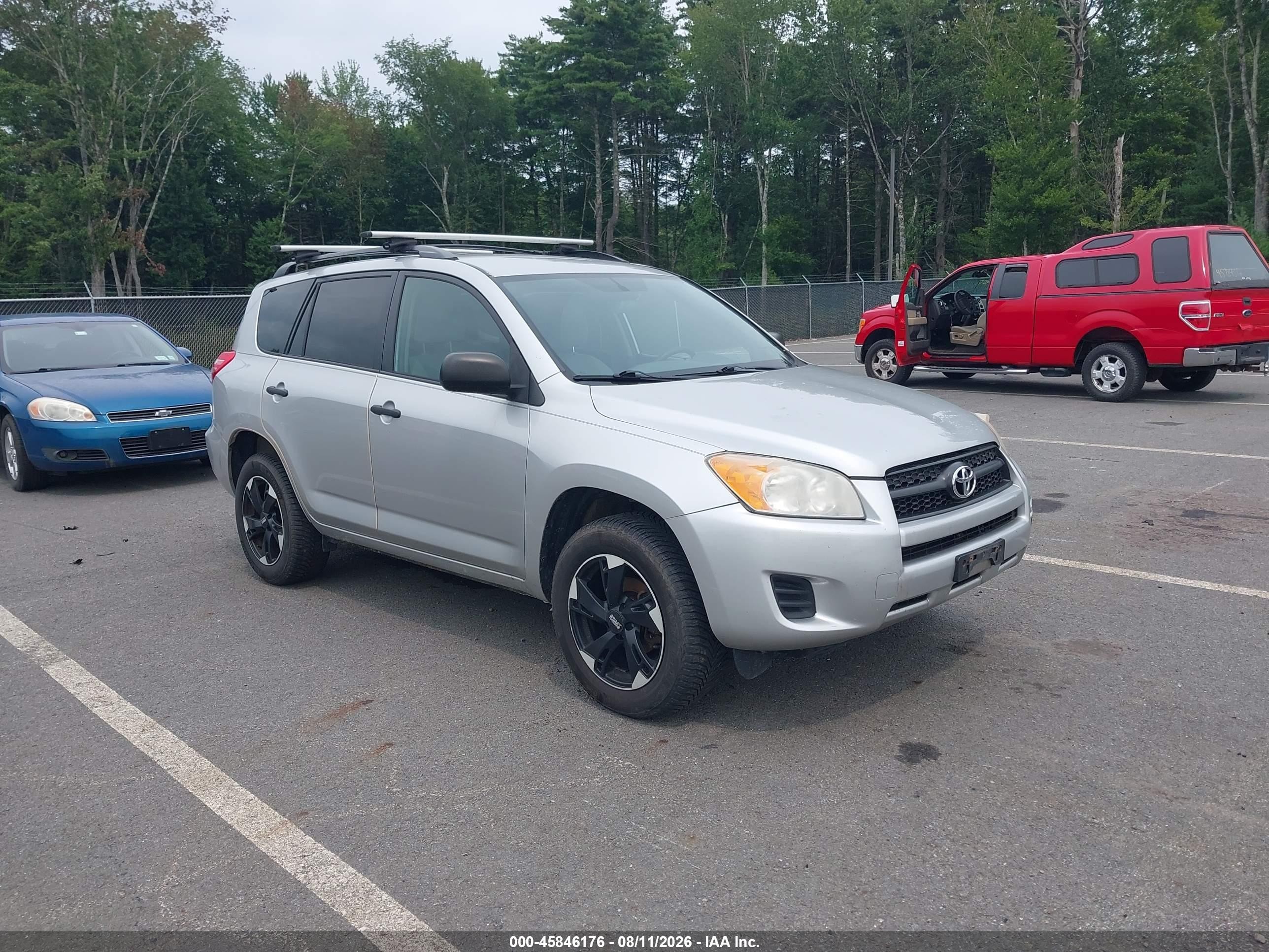 2011 Toyota Rav4   Silver vin: 2T3BF4DV5BW175315