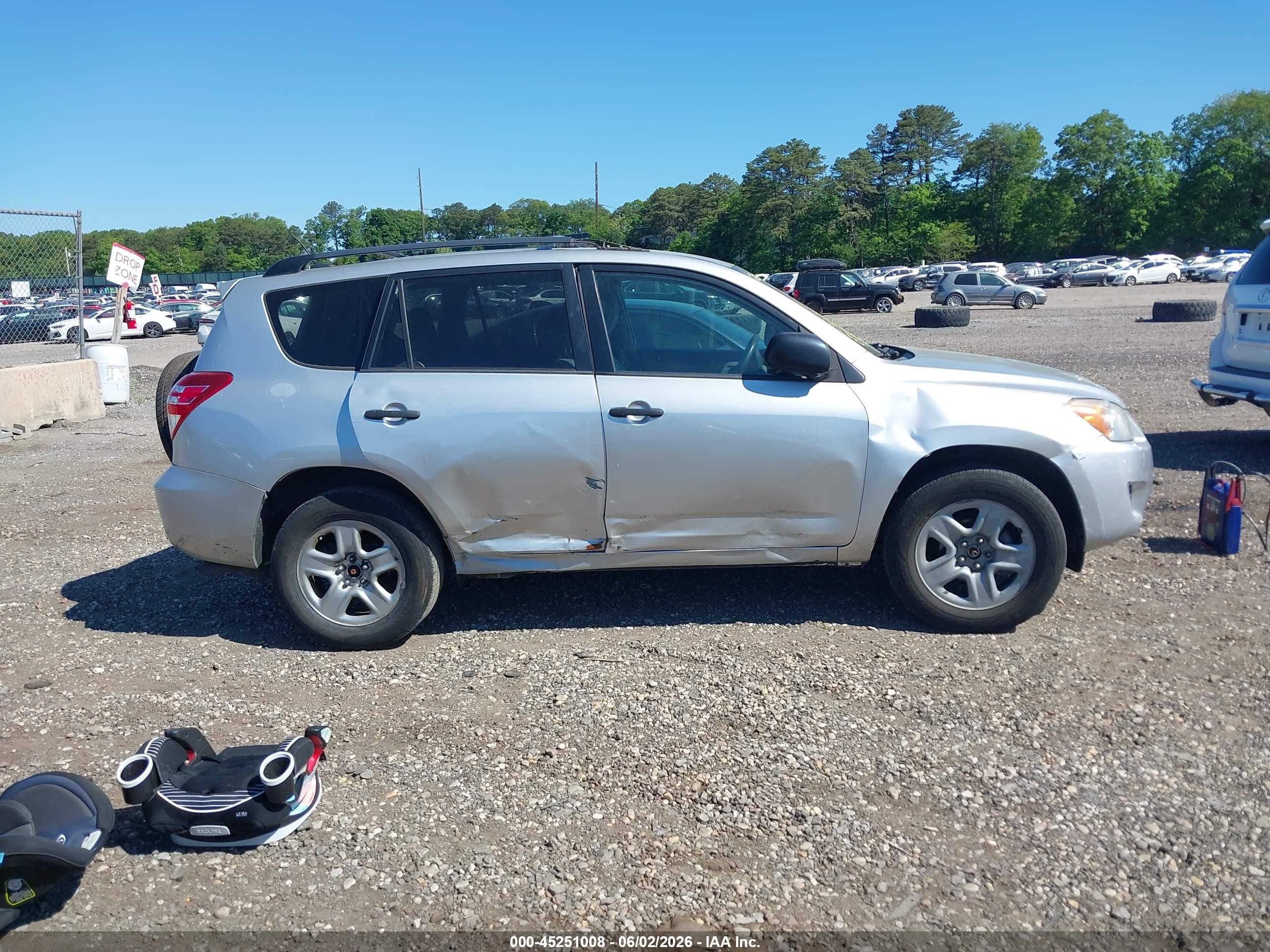 2012 Toyota Rav4   Серый vin: 2T3BF4DV5CW184890