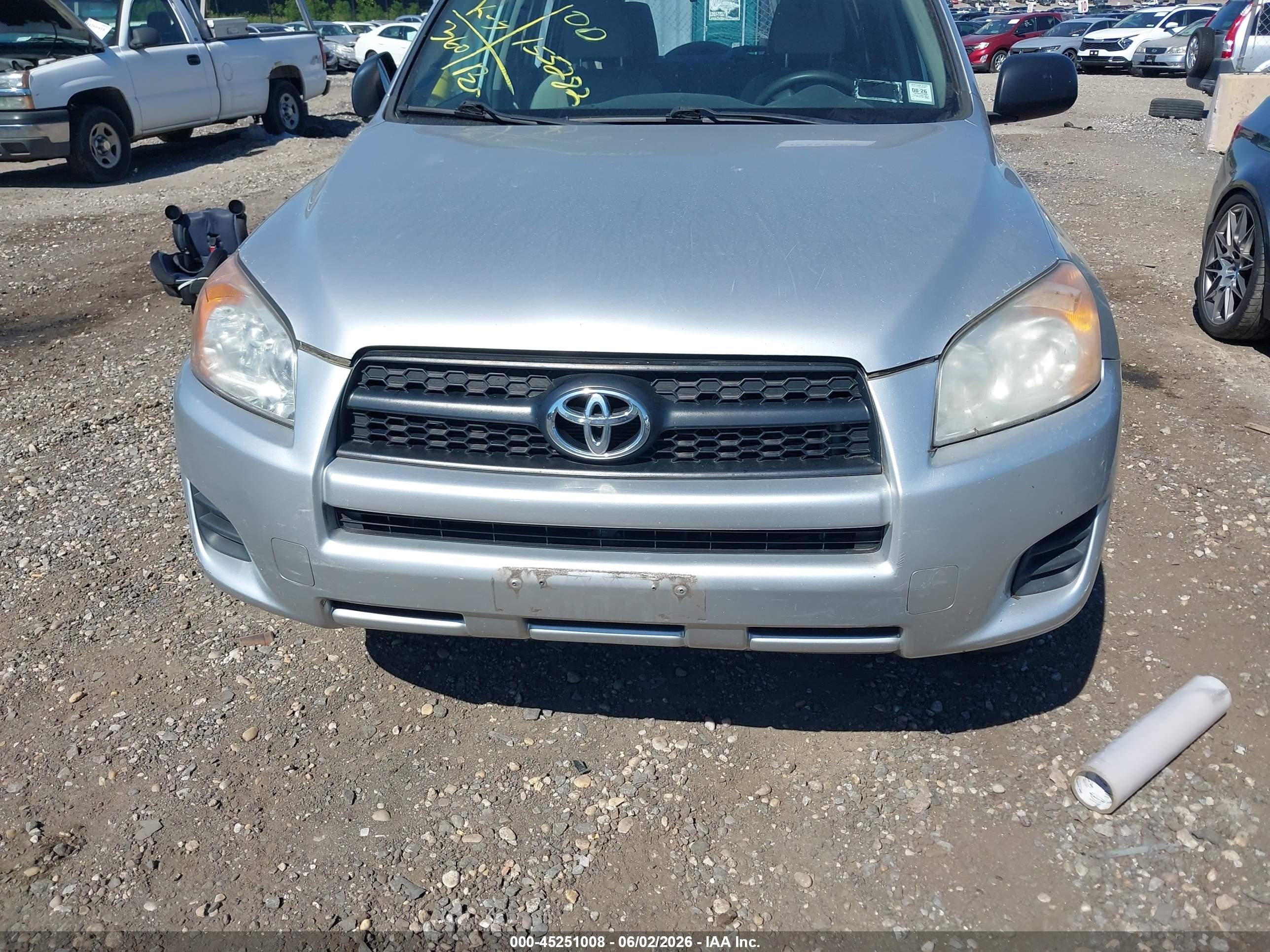 2012 Toyota Rav4   Серый vin: 2T3BF4DV5CW184890