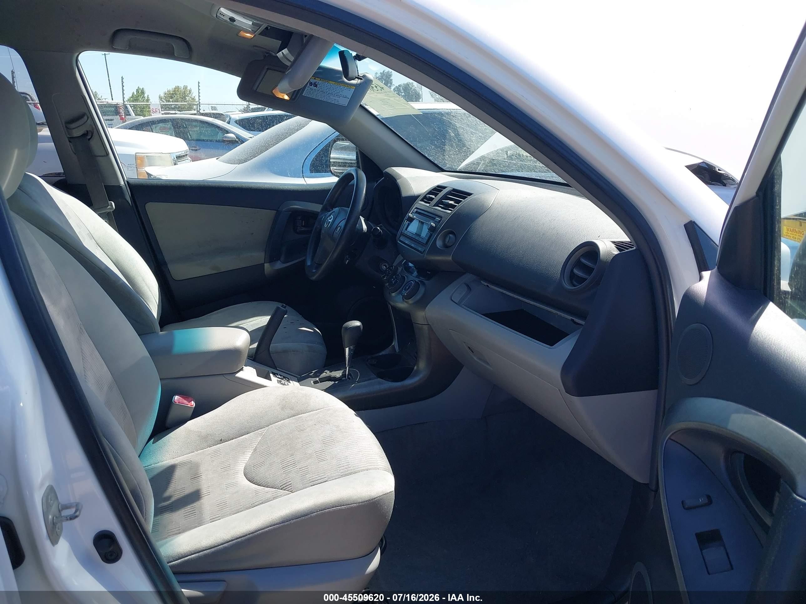2012 Toyota Rav4 White vin: 2T3BF4DV5CW187109