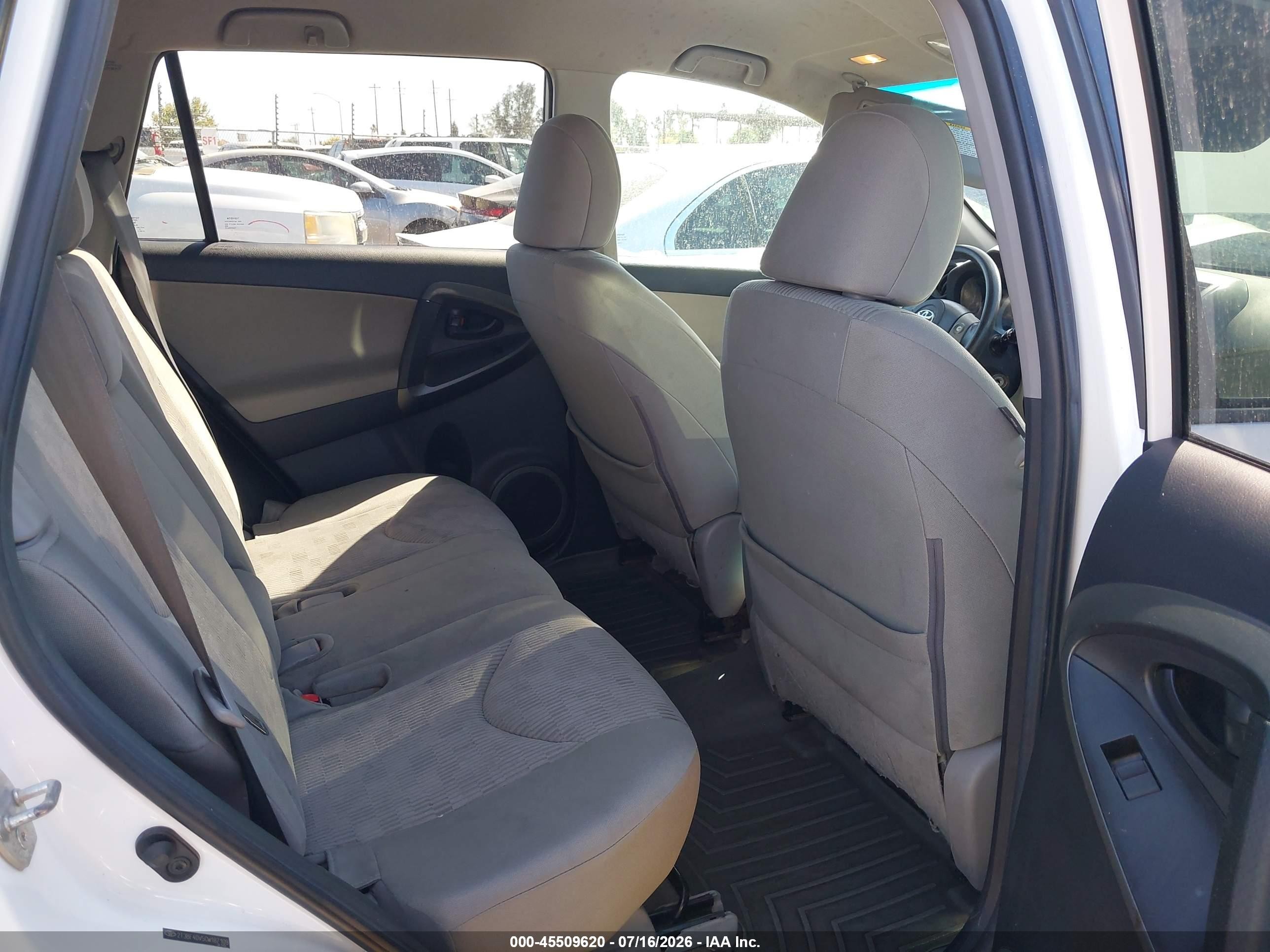 2012 Toyota Rav4 White vin: 2T3BF4DV5CW187109