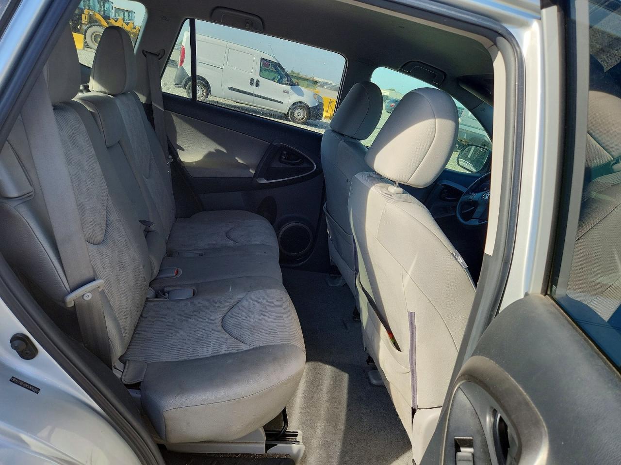 2012 Toyota Rav4 Base Silver vin: 2T3BF4DV5CW202949