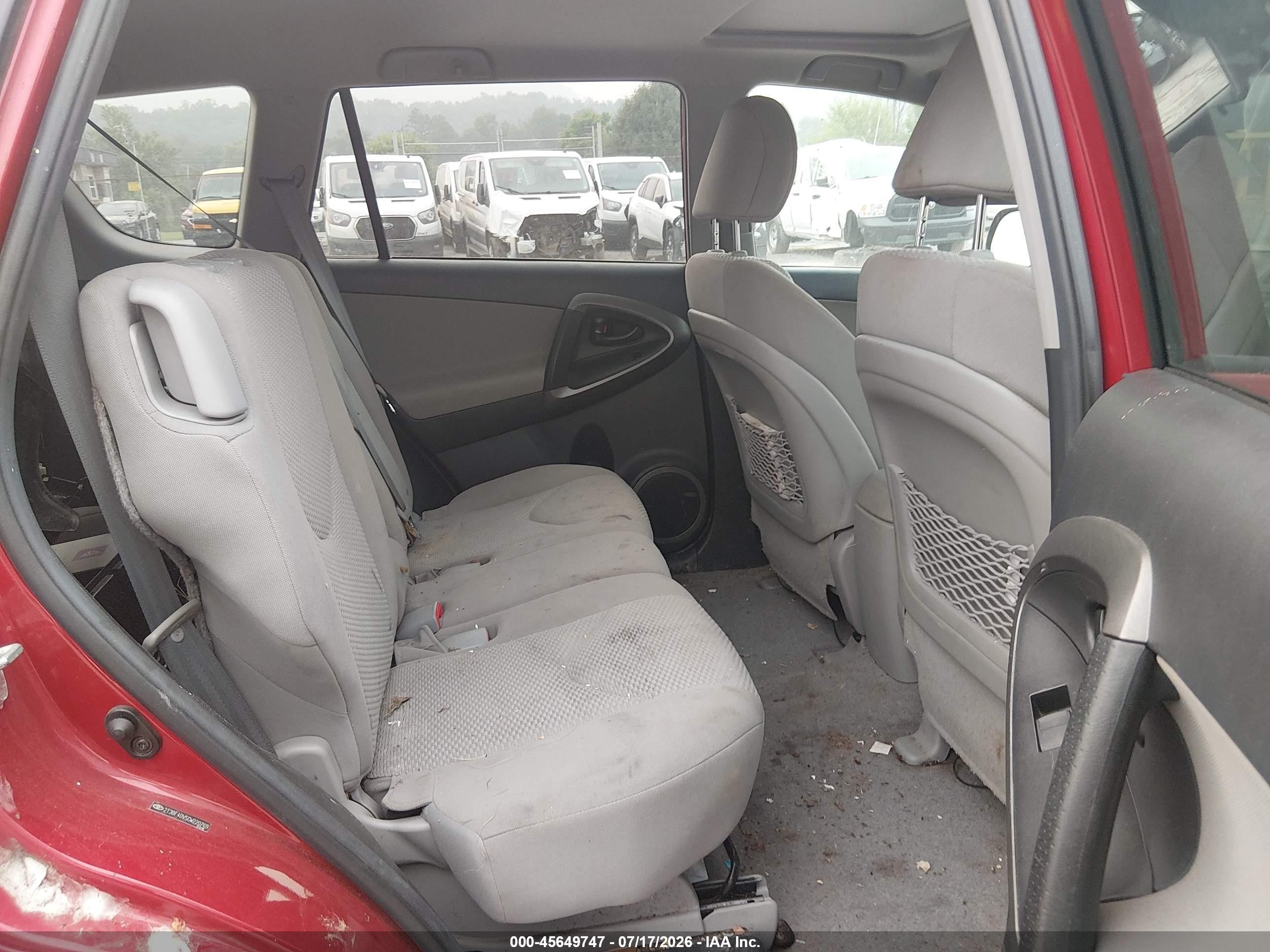 2012 Toyota Rav4   Red vin: 2T3BF4DV5CW220769