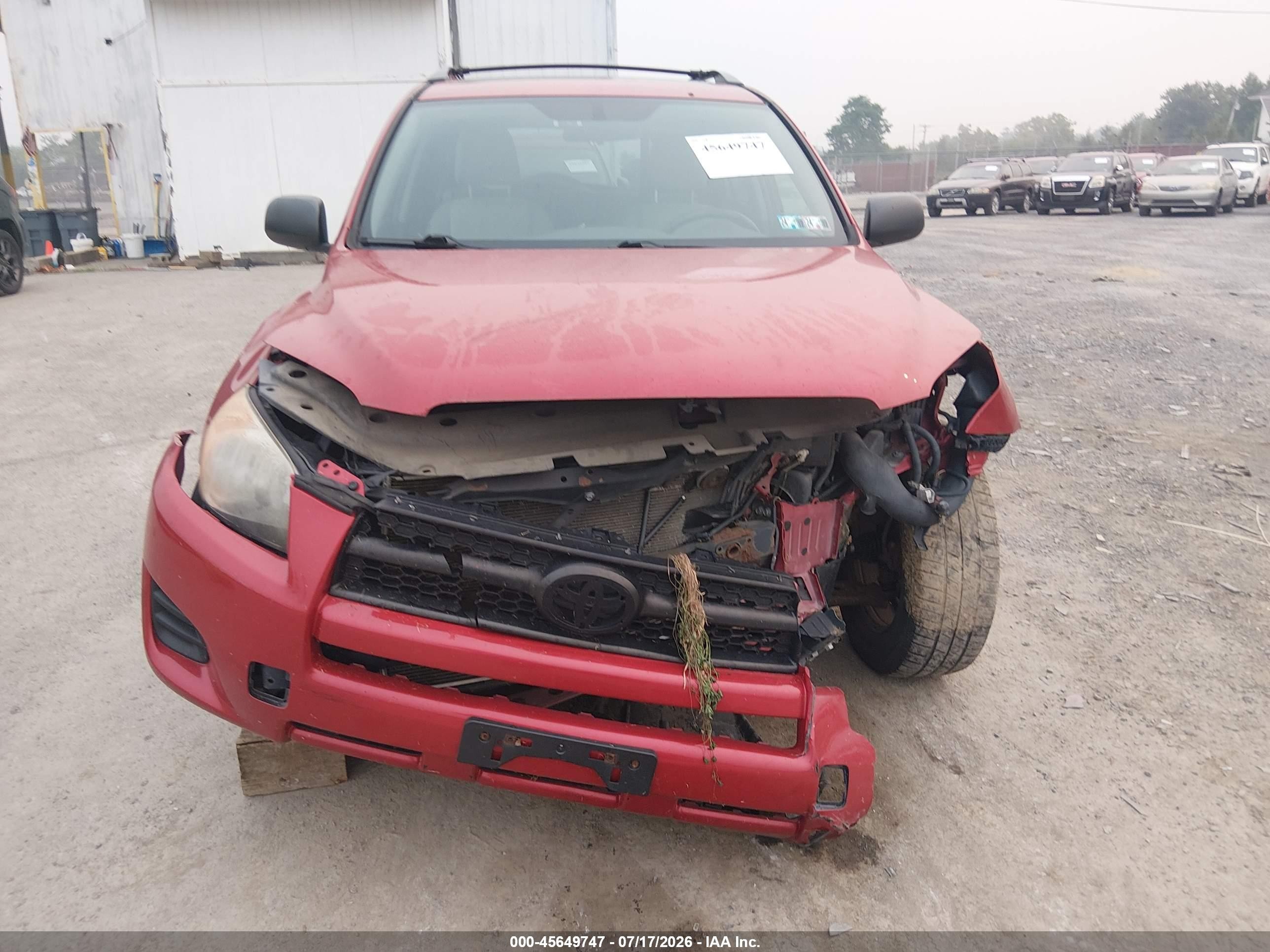 2012 Toyota Rav4   Red vin: 2T3BF4DV5CW220769