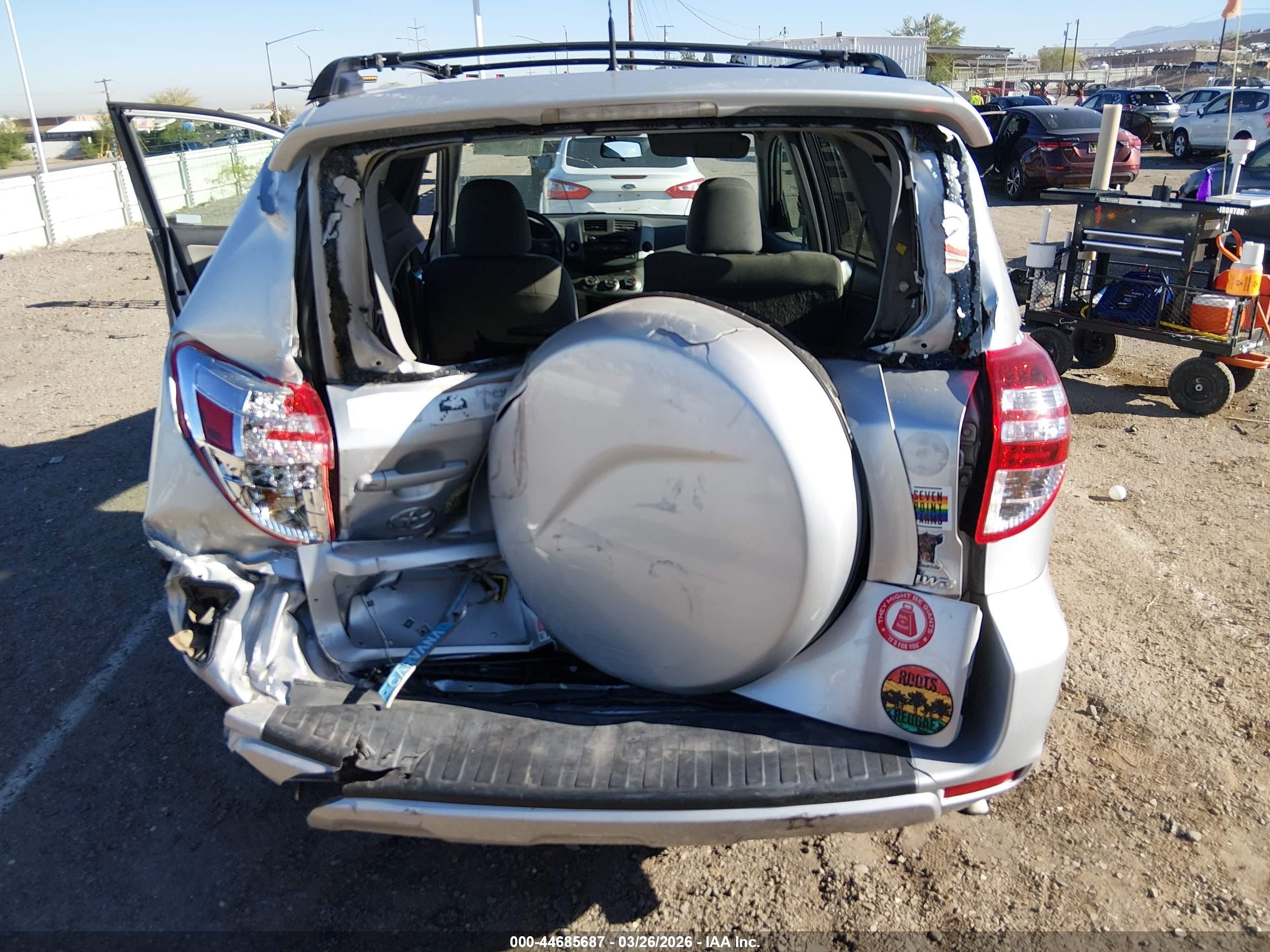 2012 Toyota Rav4   Silver vin: 2T3BF4DV5CW257062