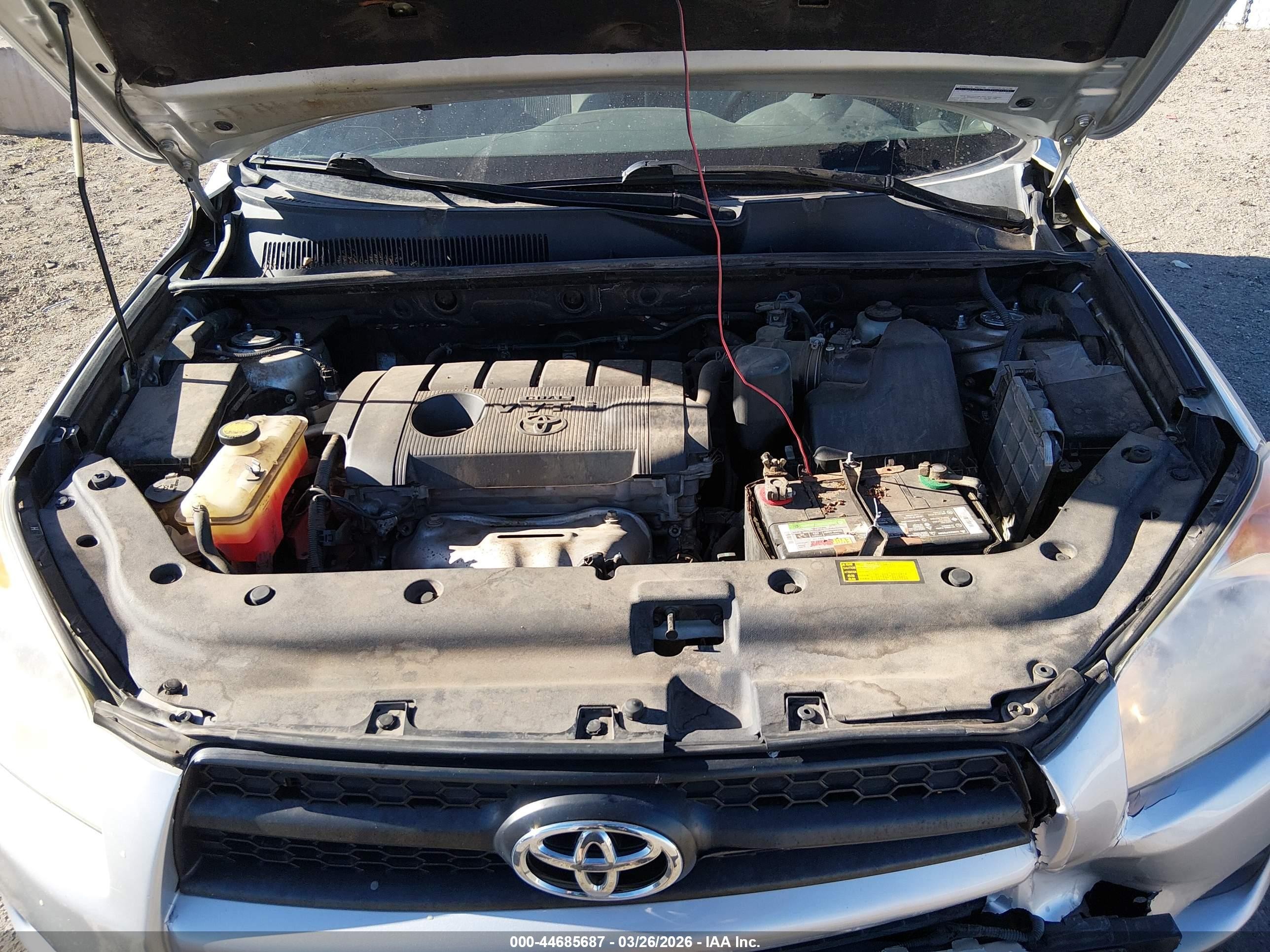 2012 Toyota Rav4   Silver vin: 2T3BF4DV5CW257062