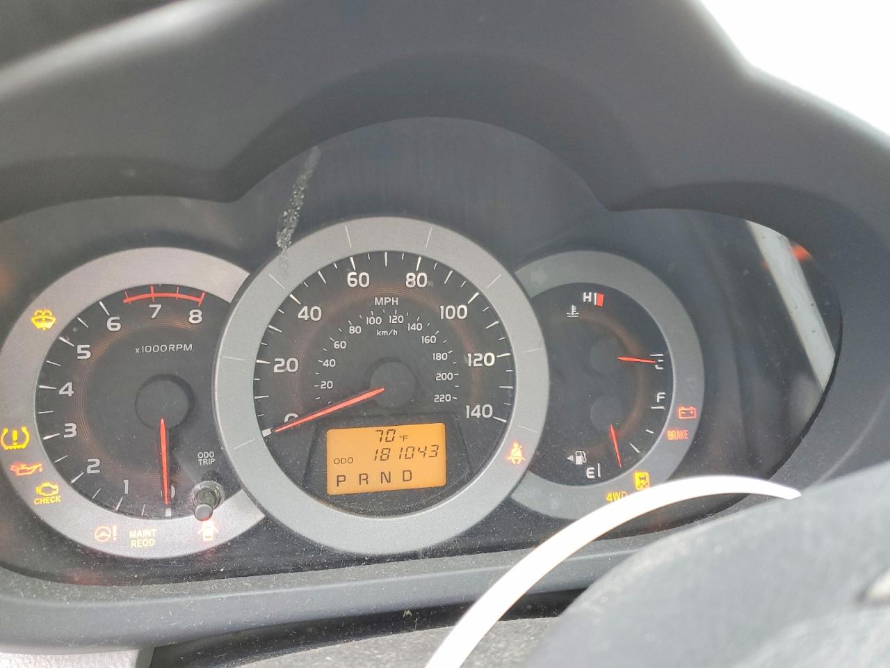 2010 Toyota Rav4 Base White vin: 2T3BF4DV6AW033408