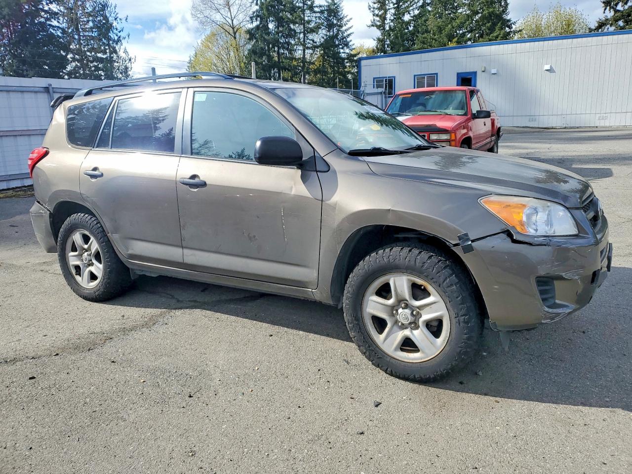 2010 Toyota Rav4 Base Brown vin: 2T3BF4DV6AW046272