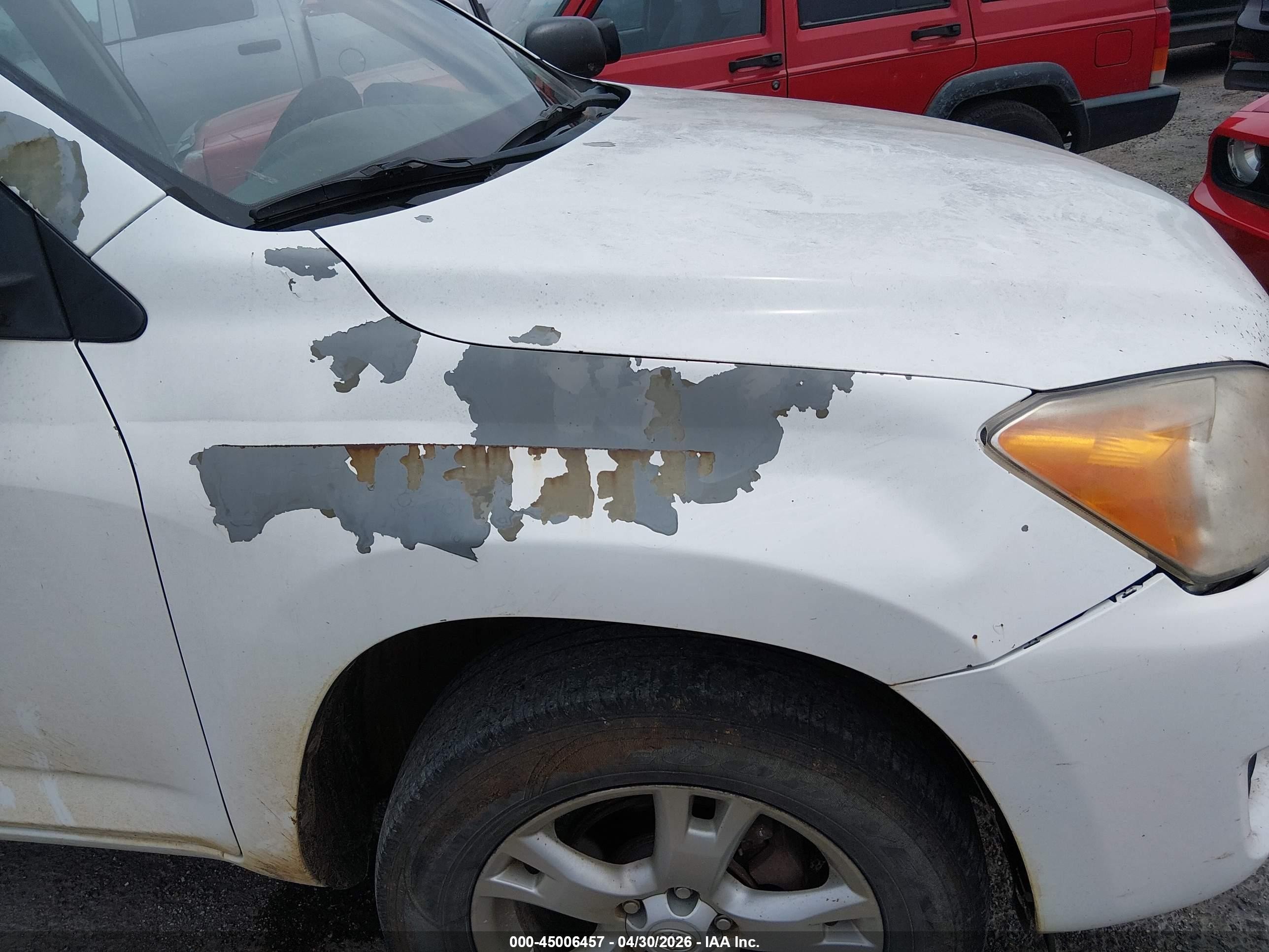 2010 Toyota Rav4   White vin: 2T3BF4DV6AW059295