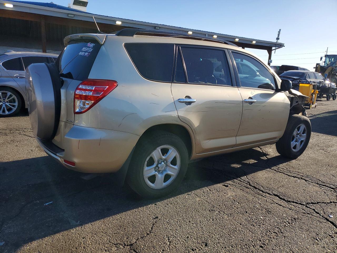 2010 Toyota Rav4 Base Gold vin: 2T3BF4DV6AW063394