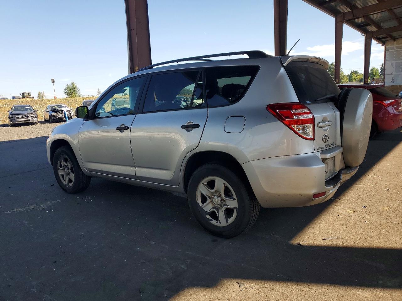 2010 Toyota Rav4 Base Silver vin: 2T3BF4DV6AW069695