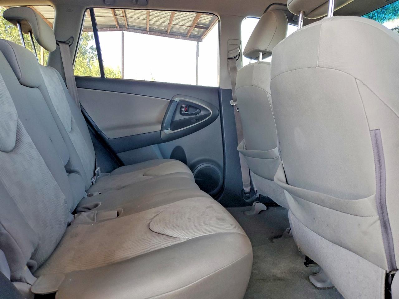2010 Toyota Rav4 Base Silver vin: 2T3BF4DV6AW069695