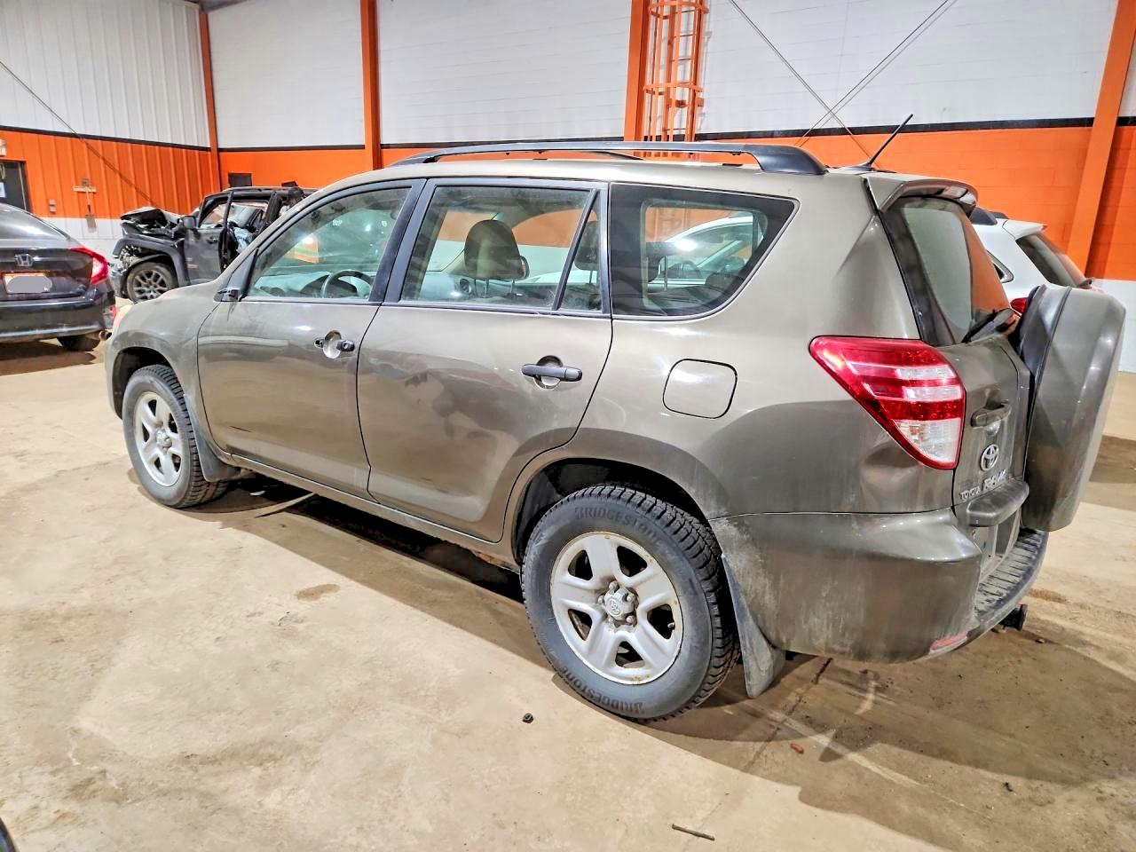 2010 Toyota Rav4 Base Brown vin: 2T3BF4DV6AW071849