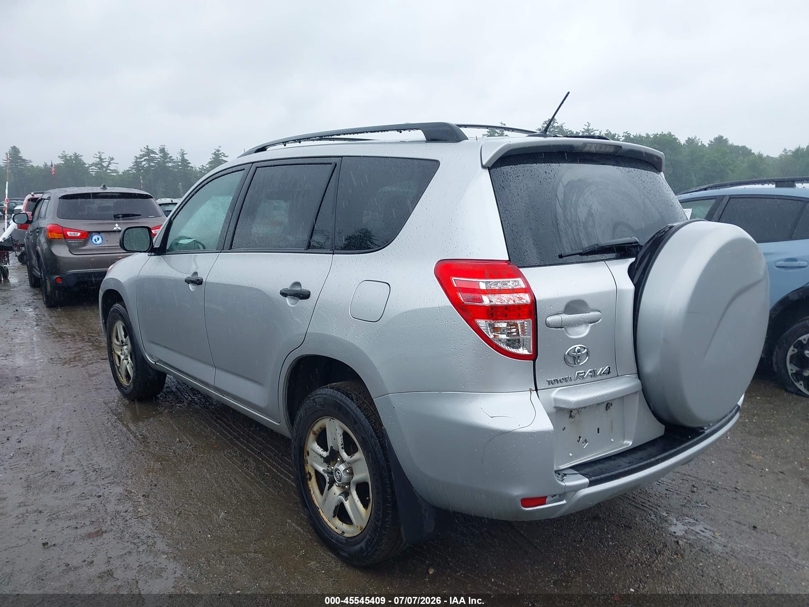 2010 Toyota Rav4   Silver vin: 2T3BF4DV6AW074279