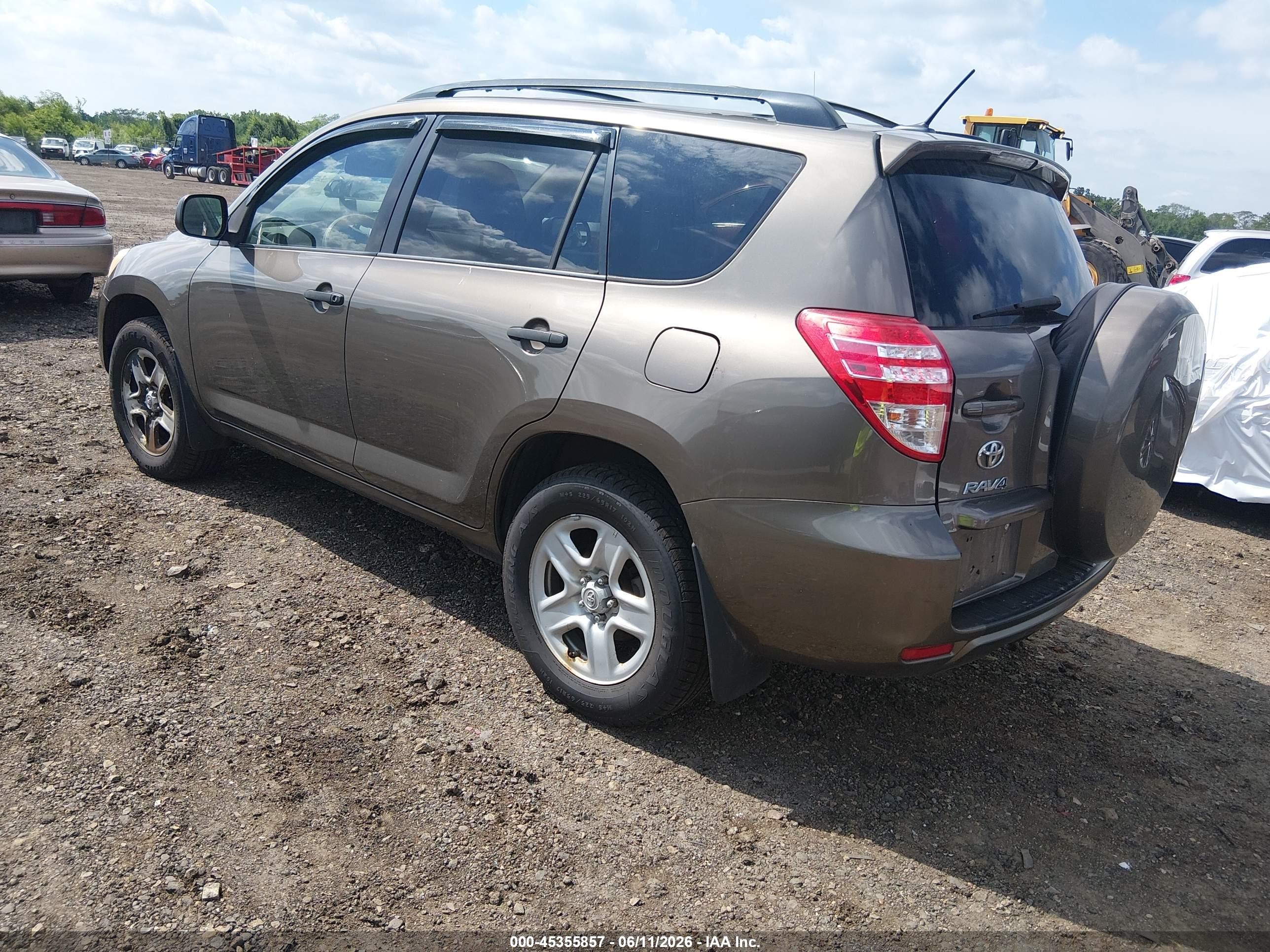 2011 Toyota Rav4   Brown vin: 2T3BF4DV6BW107265