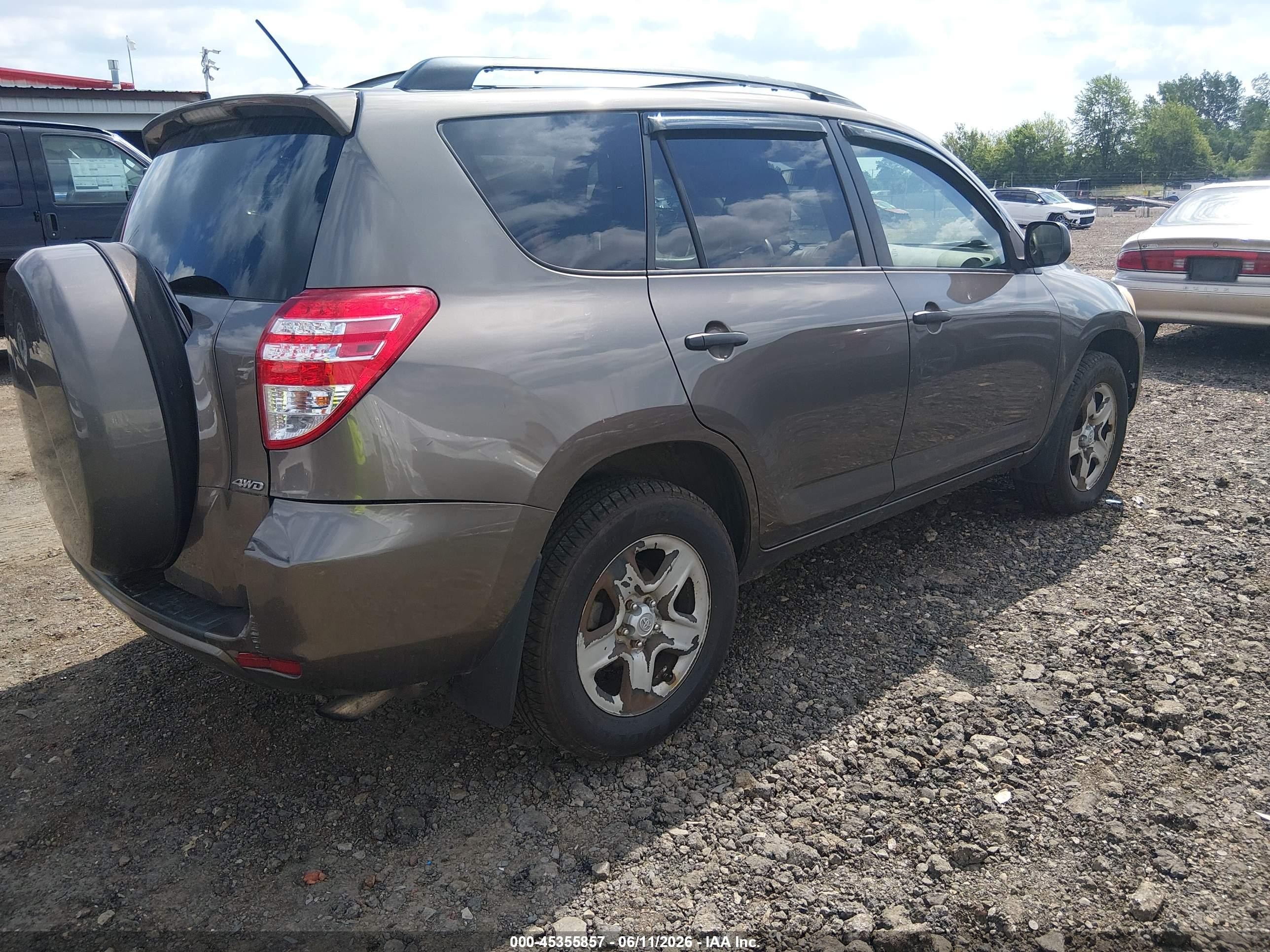 2011 Toyota Rav4   Brown vin: 2T3BF4DV6BW107265