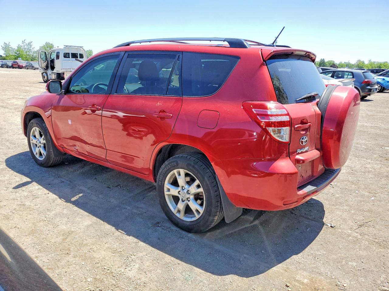 2011 Toyota Rav4 Base Красный vin: 2T3BF4DV6BW124230