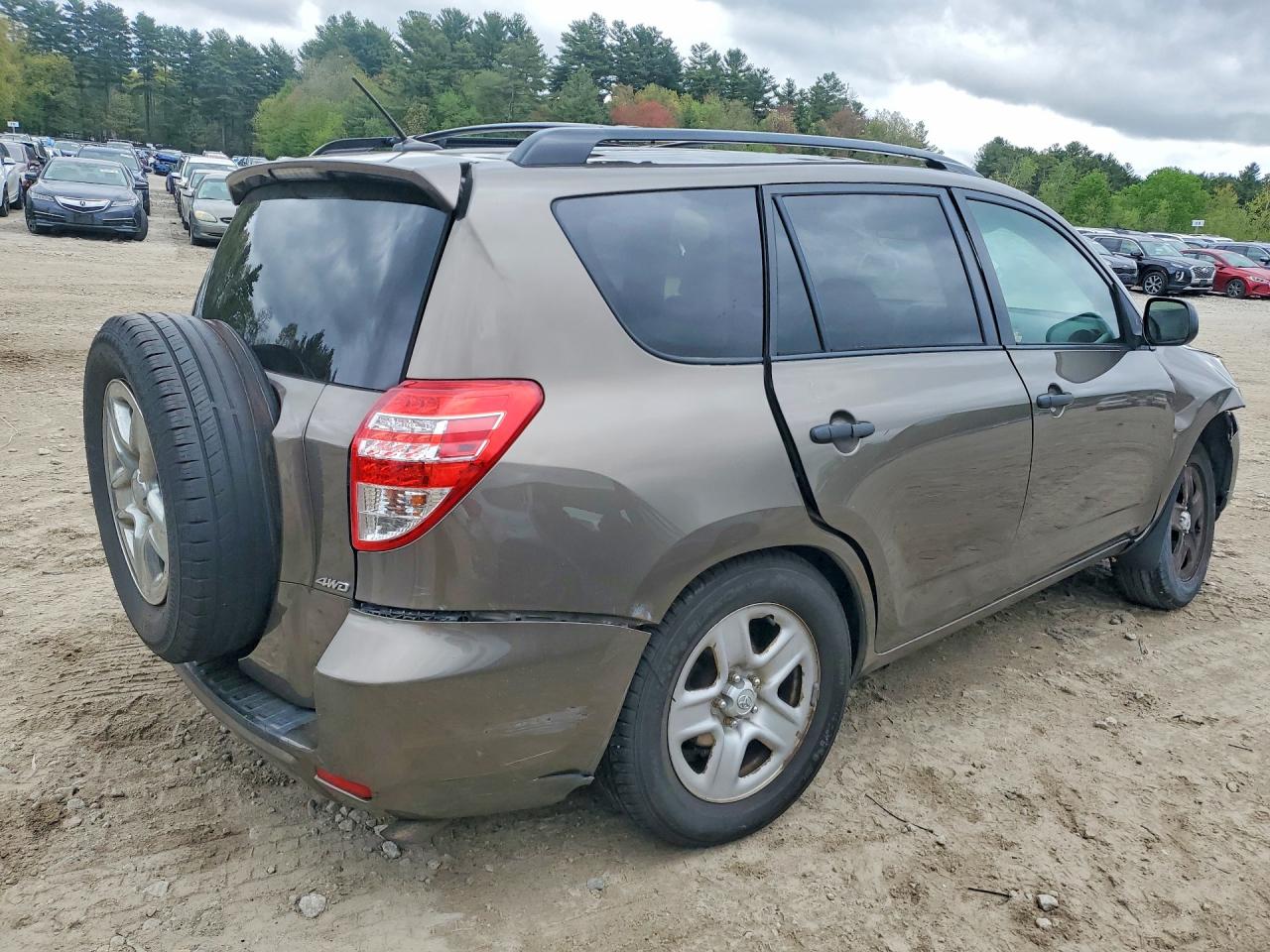 2011 Toyota Rav4 Base Tan vin: 2T3BF4DV6BW133980