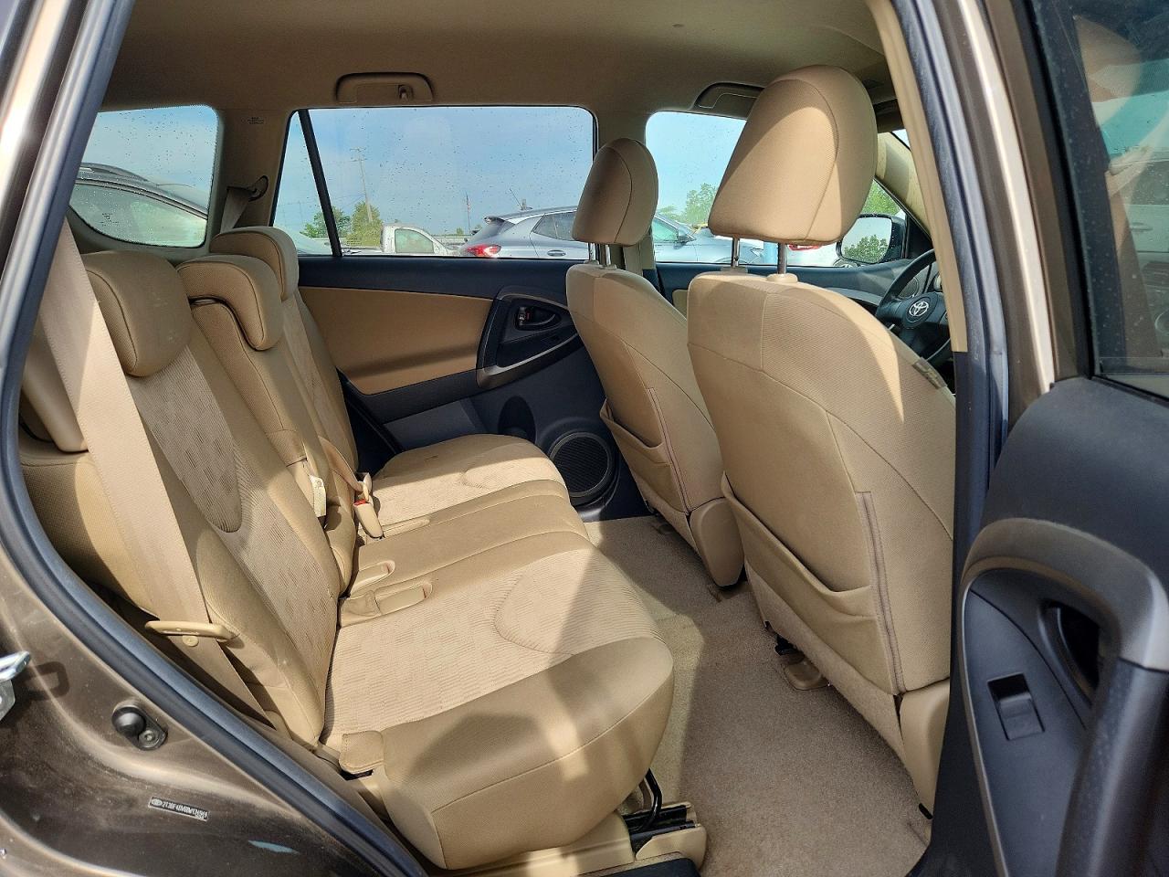 2011 Toyota Rav4 Base Brown vin: 2T3BF4DV6BW134949