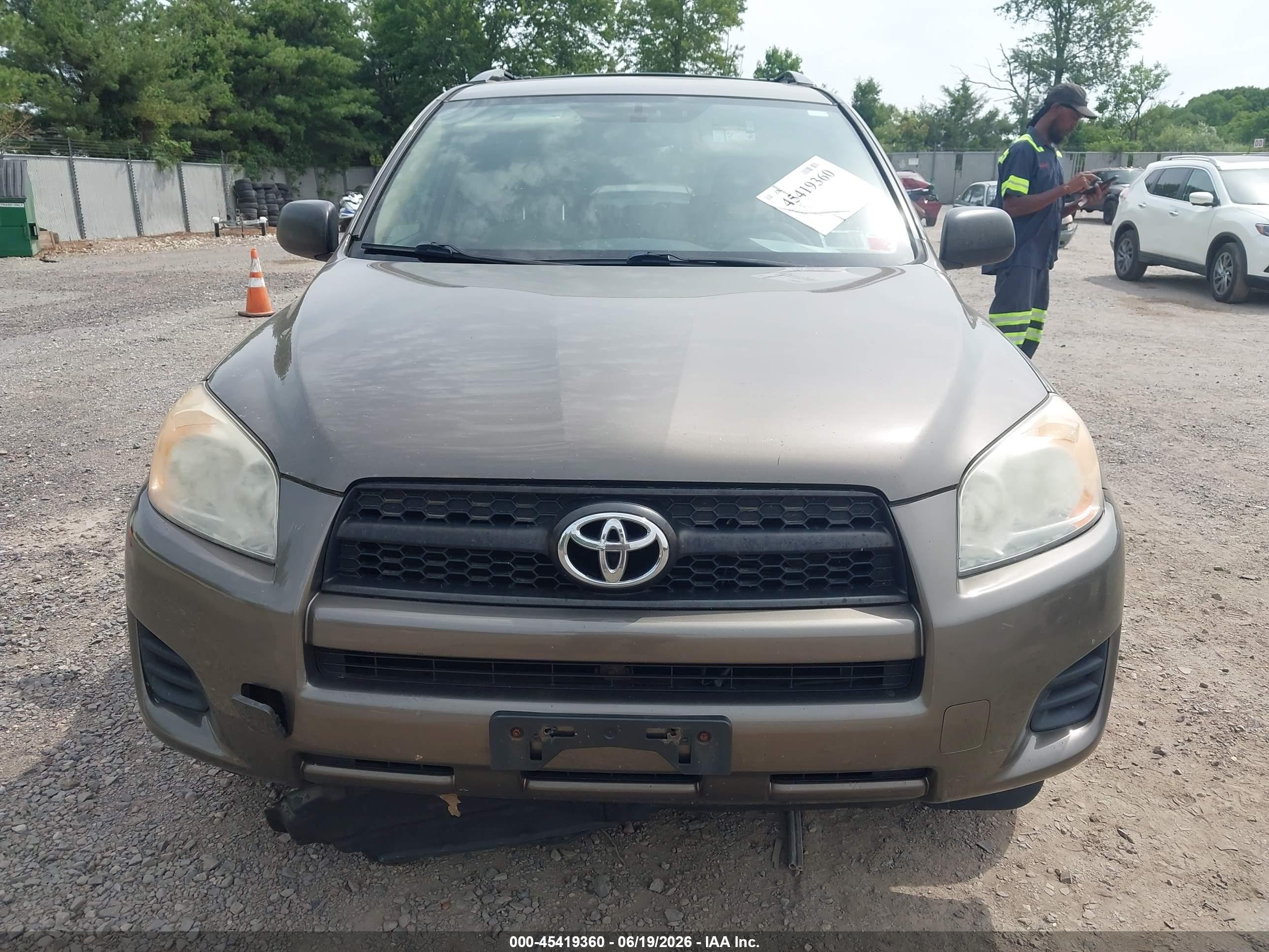 2011 Toyota Rav4   Brown vin: 2T3BF4DV6BW141173