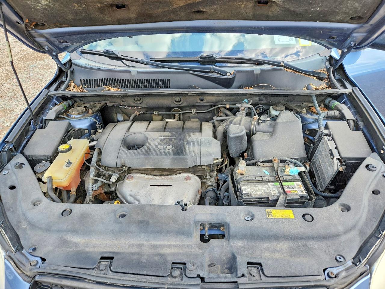 2011 Toyota Rav4 Base Blue vin: 2T3BF4DV6BW154697