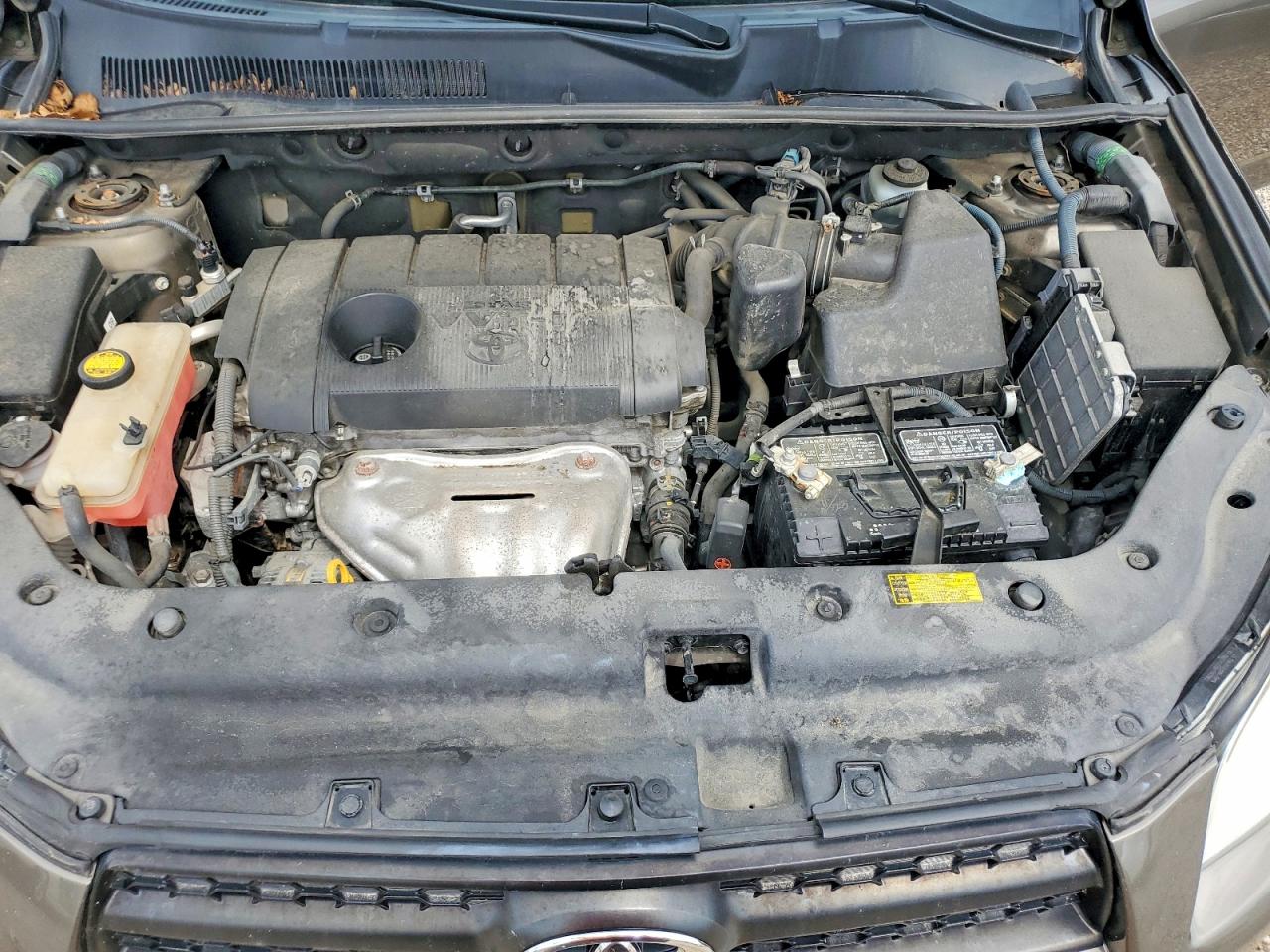 2011 Toyota Rav4 Base Gold vin: 2T3BF4DV6BW171693