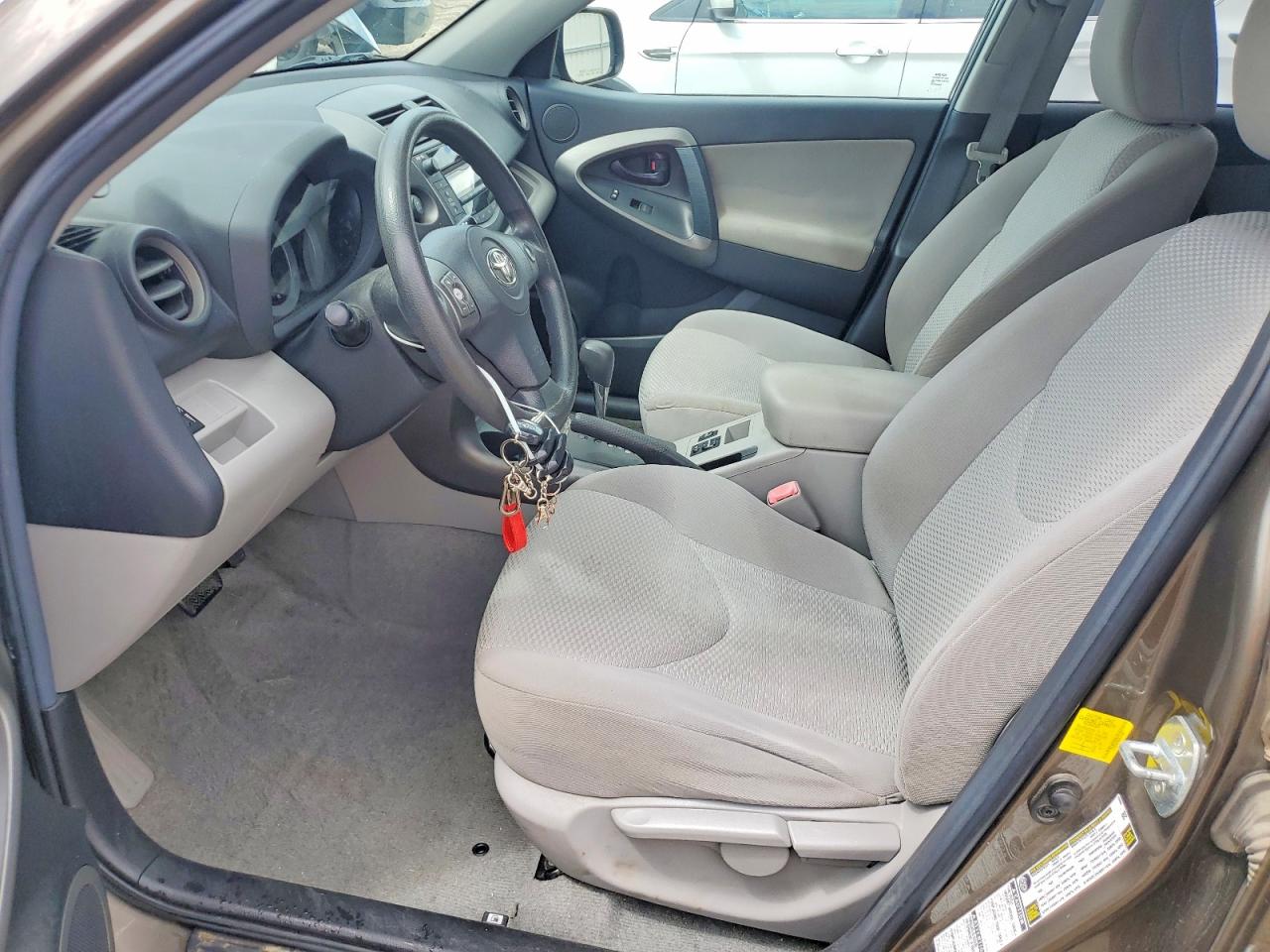 2011 Toyota Rav4 Base Gold vin: 2T3BF4DV6BW171693
