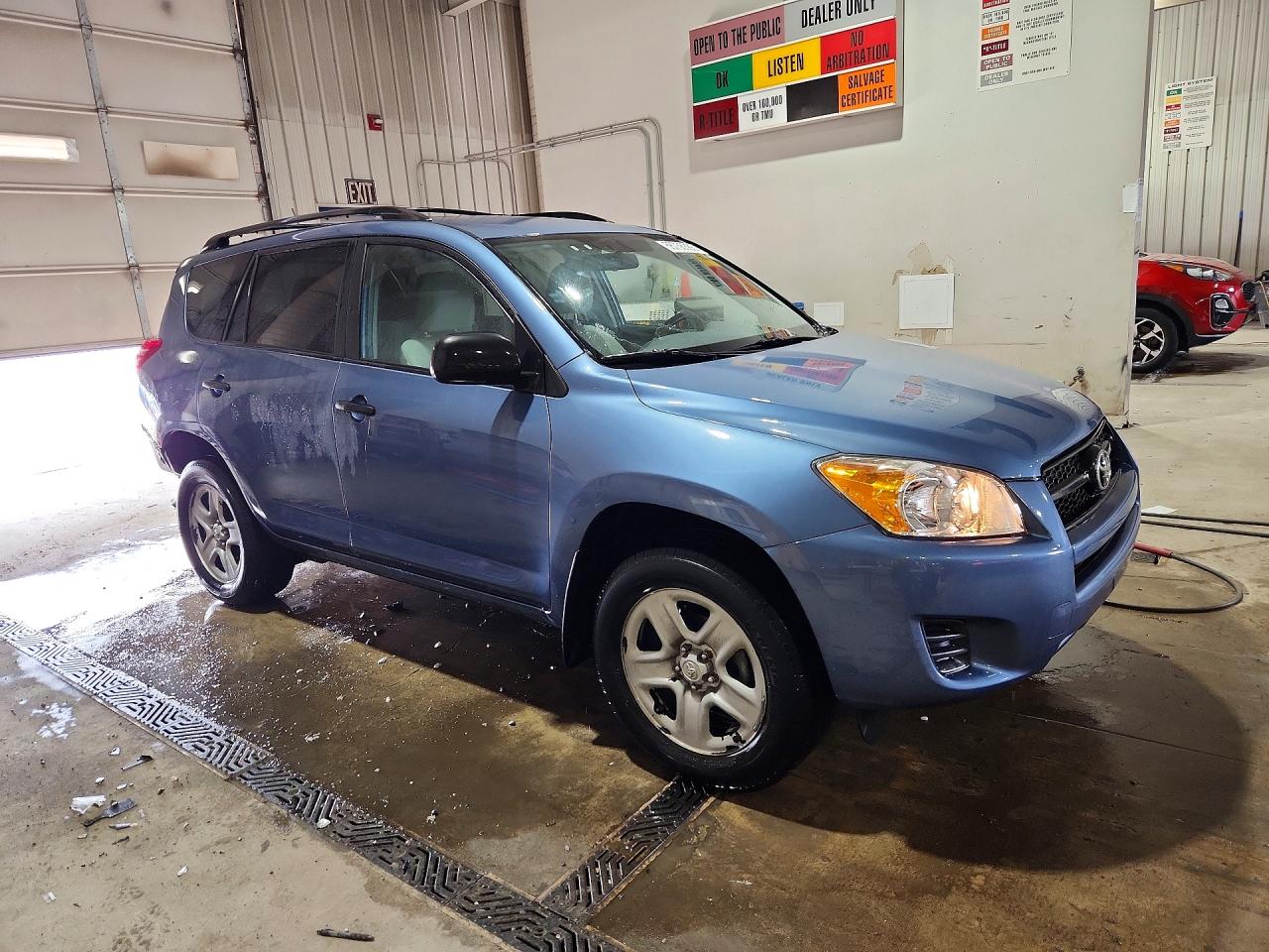 2011 Toyota Rav4 Base Синий vin: 2T3BF4DV6BW177557