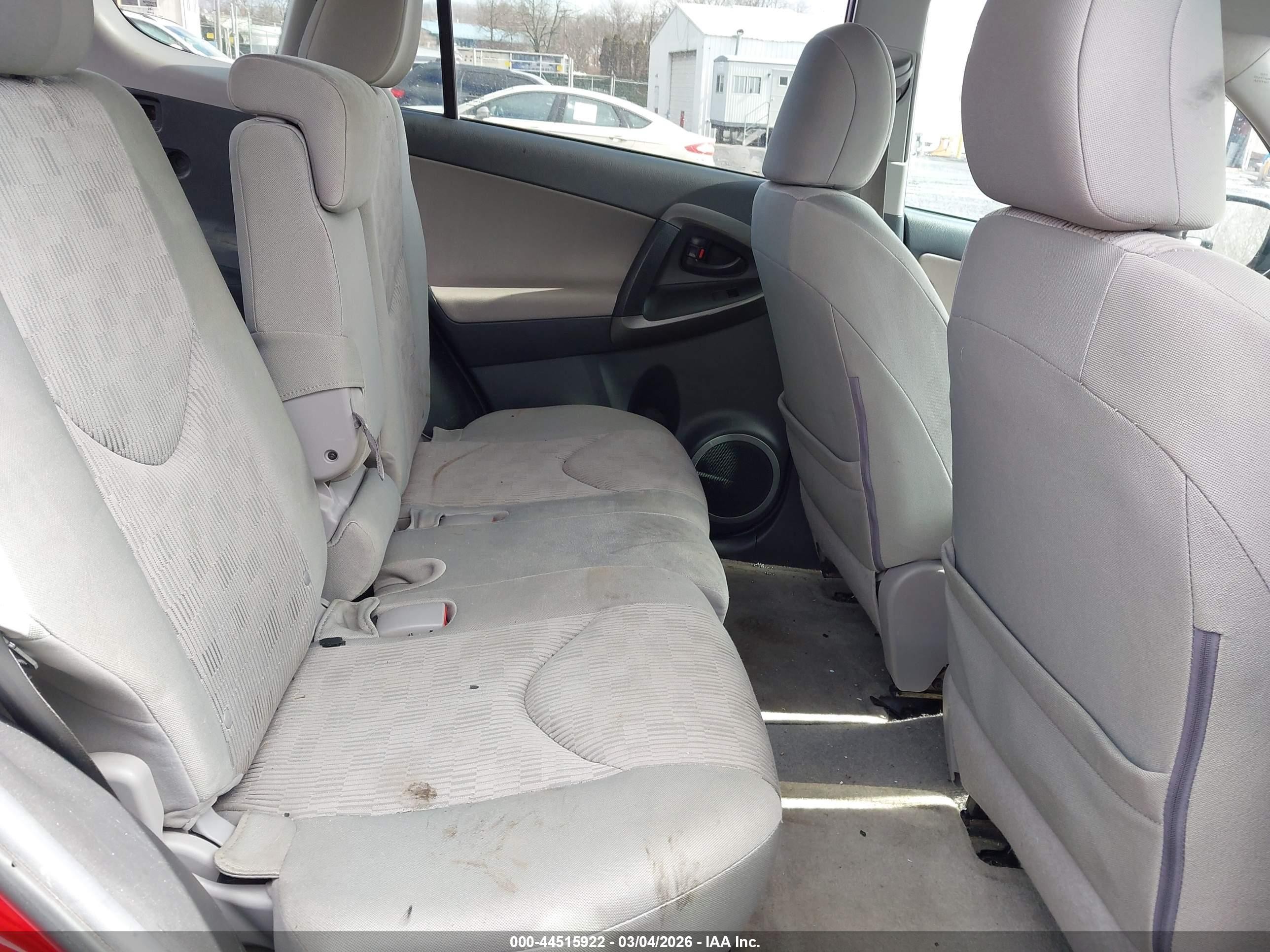2012 Toyota Rav4   Red vin: 2T3BF4DV6CW184607