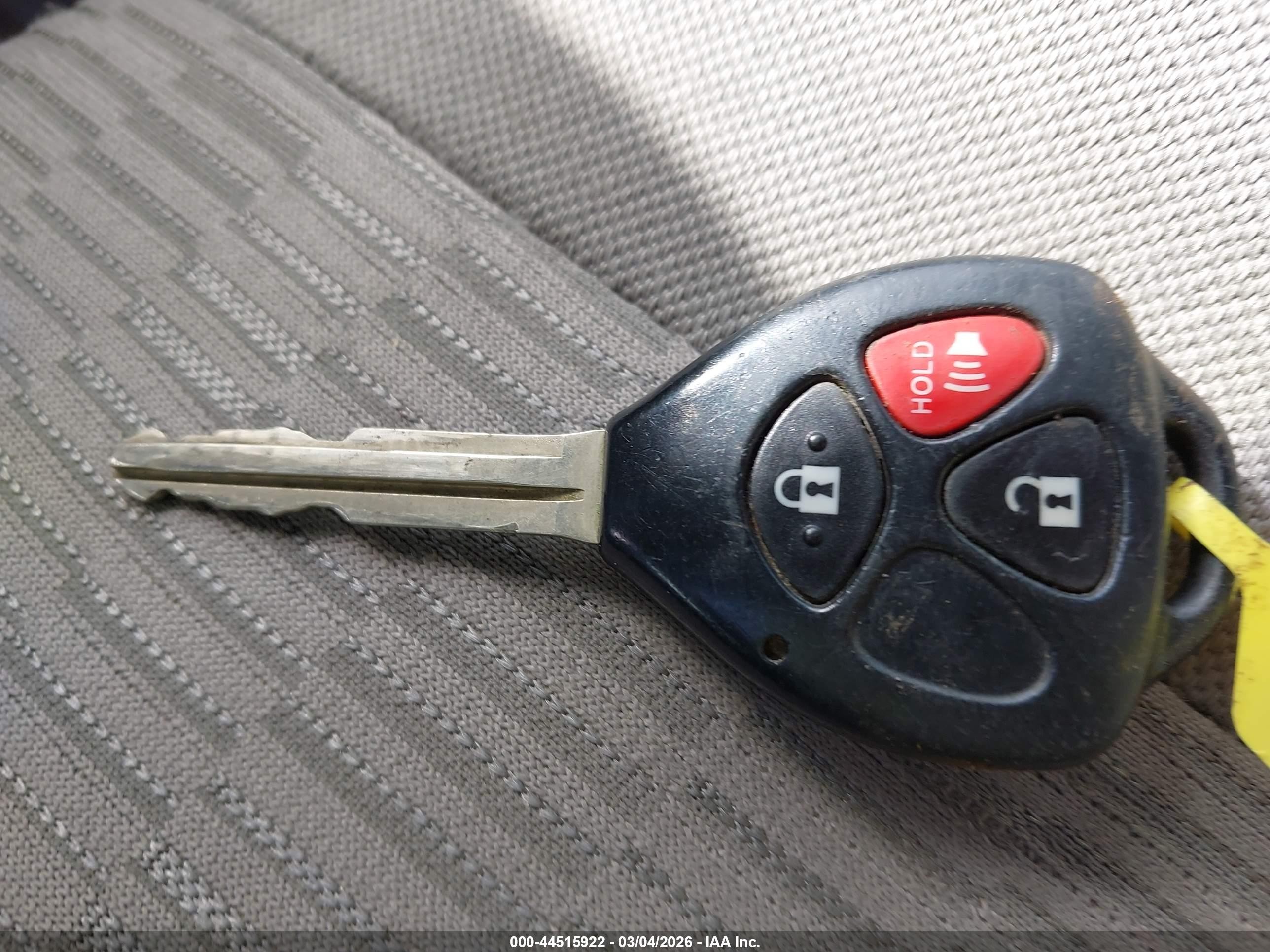 2012 Toyota Rav4   Red vin: 2T3BF4DV6CW184607