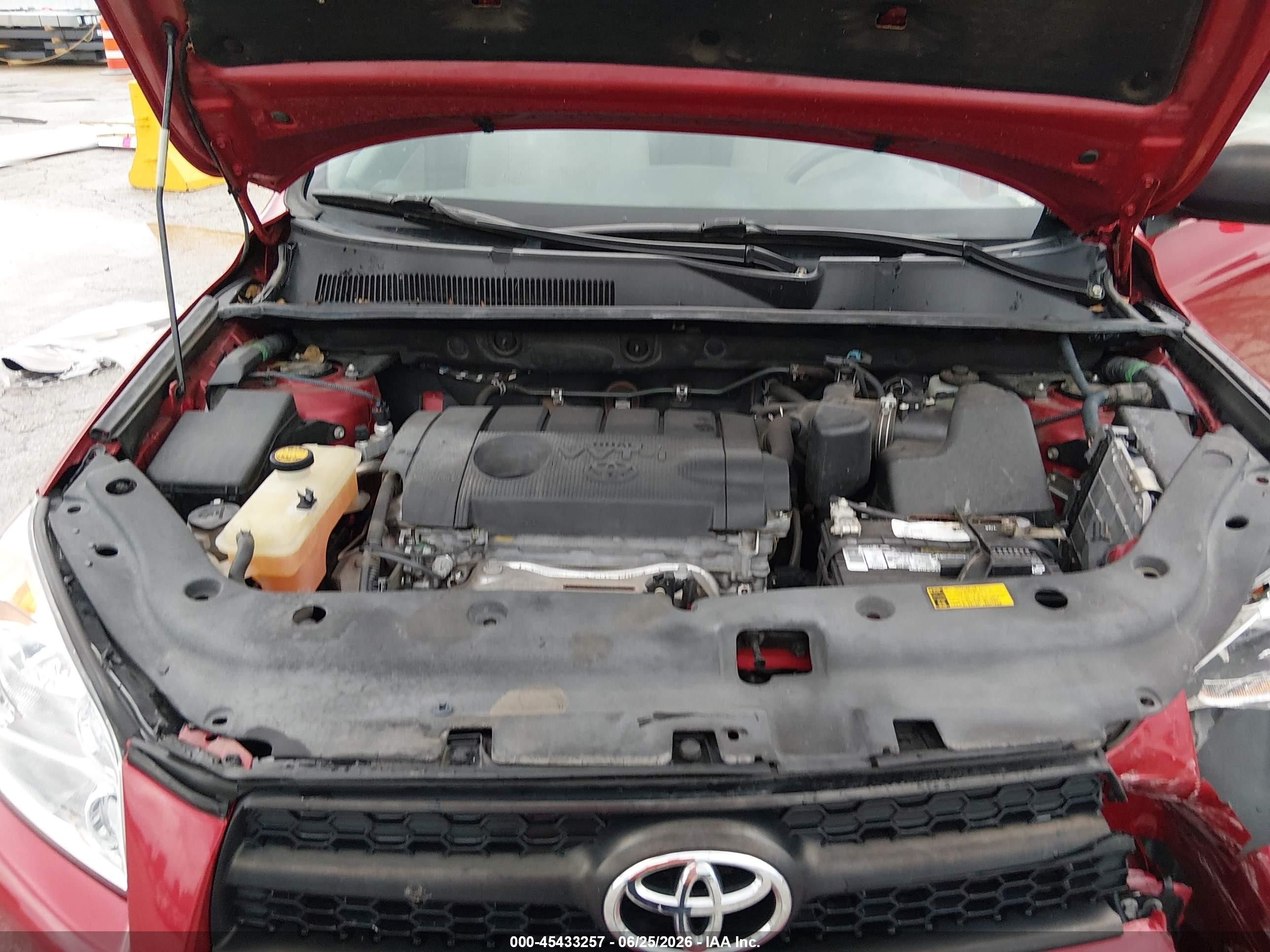 2012 Toyota Rav4   Red vin: 2T3BF4DV6CW192142