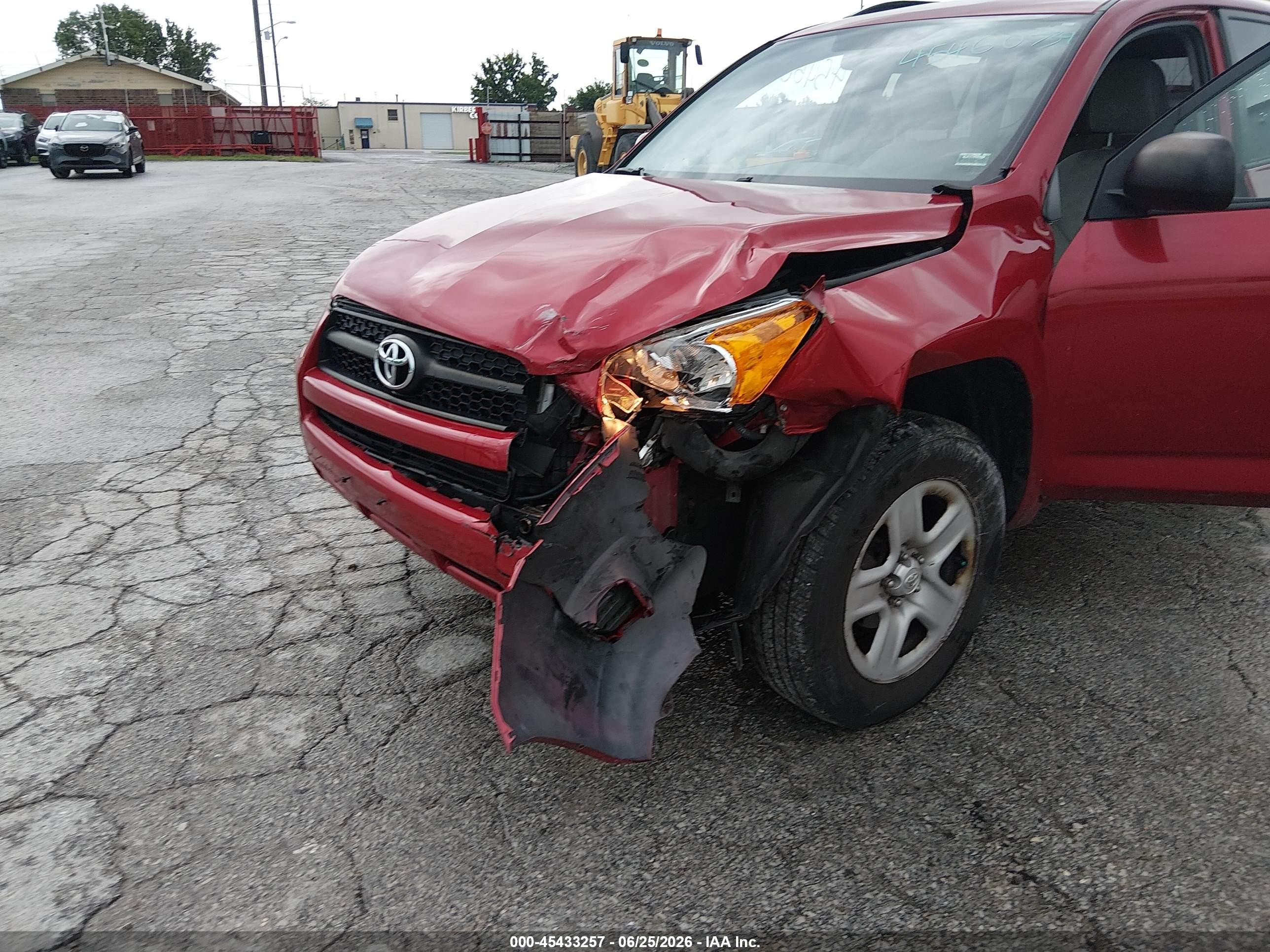 2012 Toyota Rav4   Red vin: 2T3BF4DV6CW192142