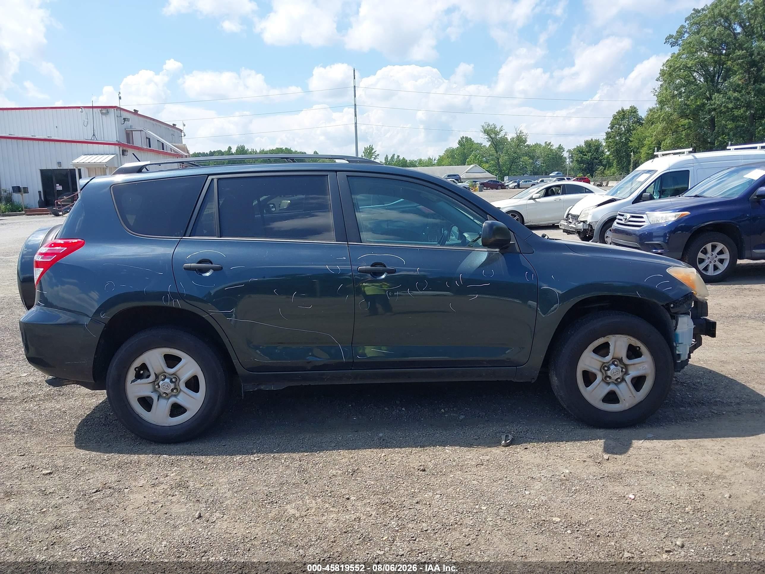 2012 Toyota Rav4   Blue vin: 2T3BF4DV6CW209716