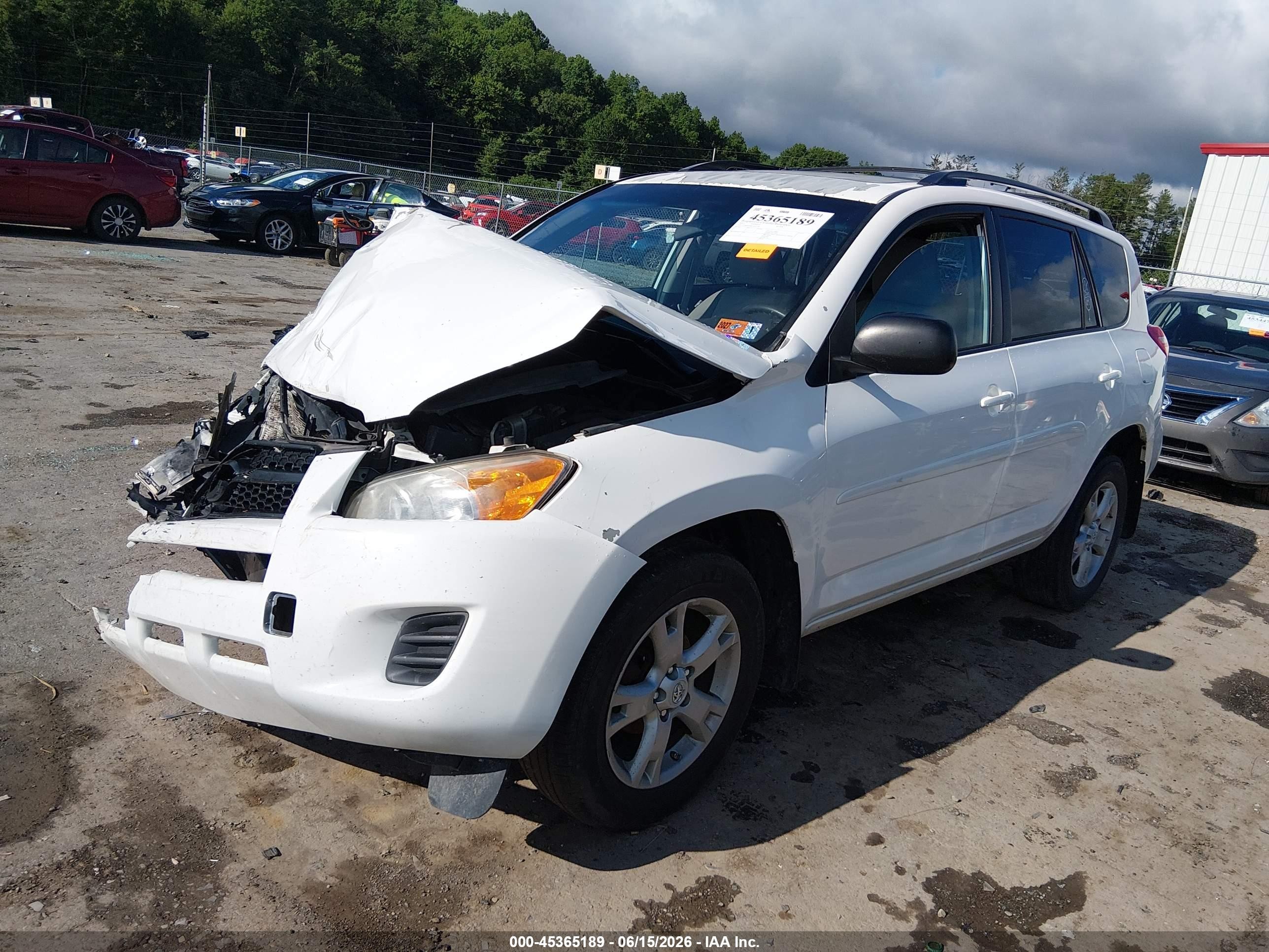 2012 Toyota Rav4   White vin: 2T3BF4DV6CW223776