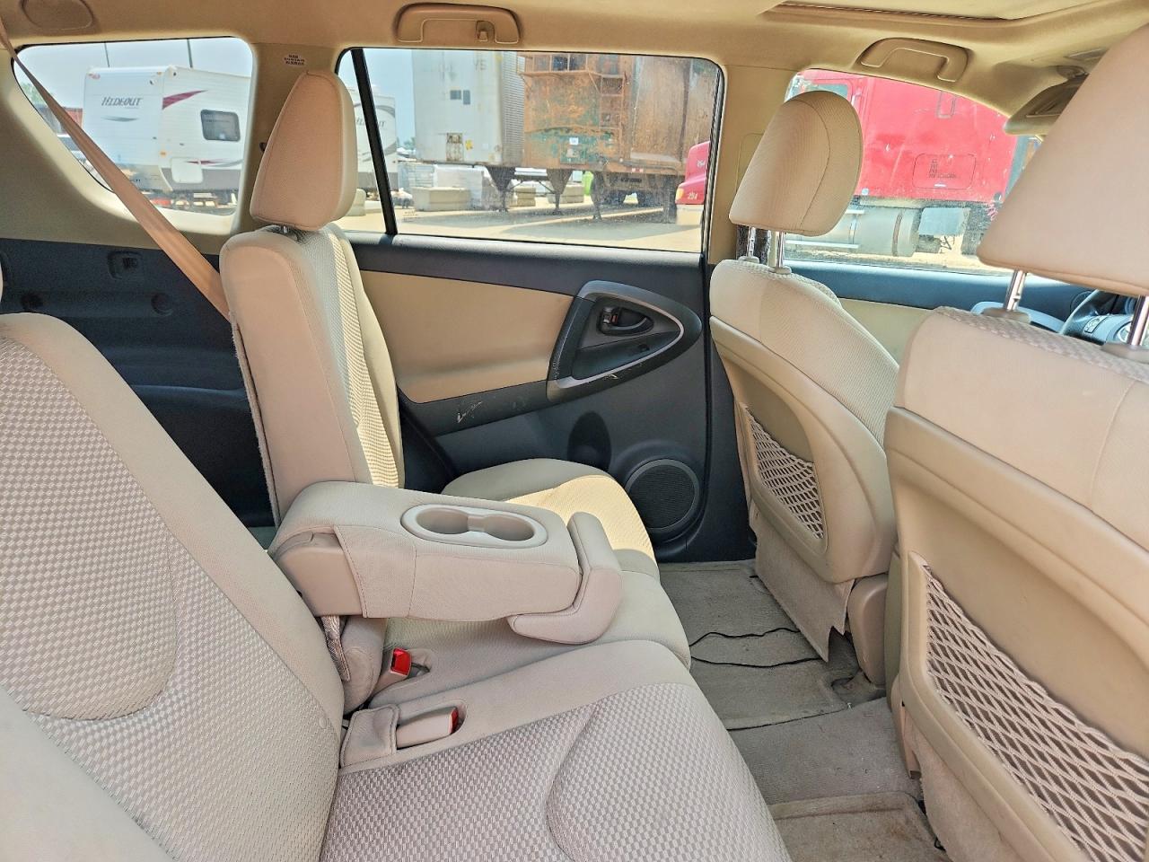 2012 Toyota Rav4 Base Желто-коричневый vin: 2T3BF4DV6CW242084