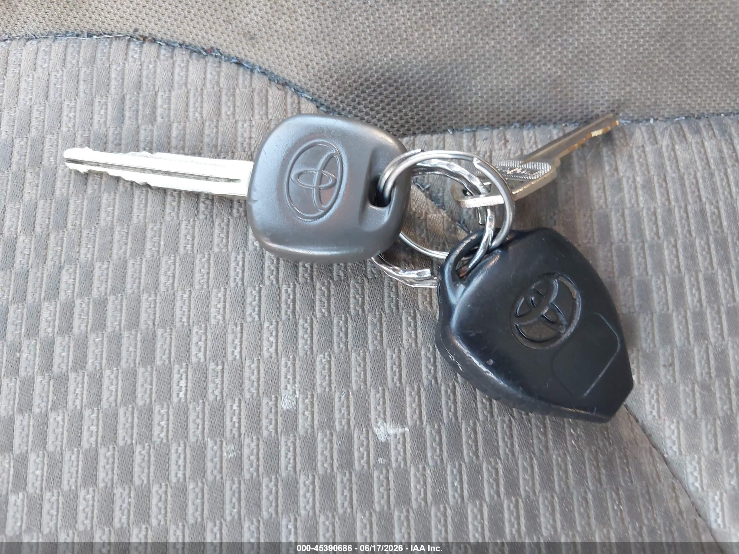 2012 Toyota Rav4   Blue vin: 2T3BF4DV6CW268166