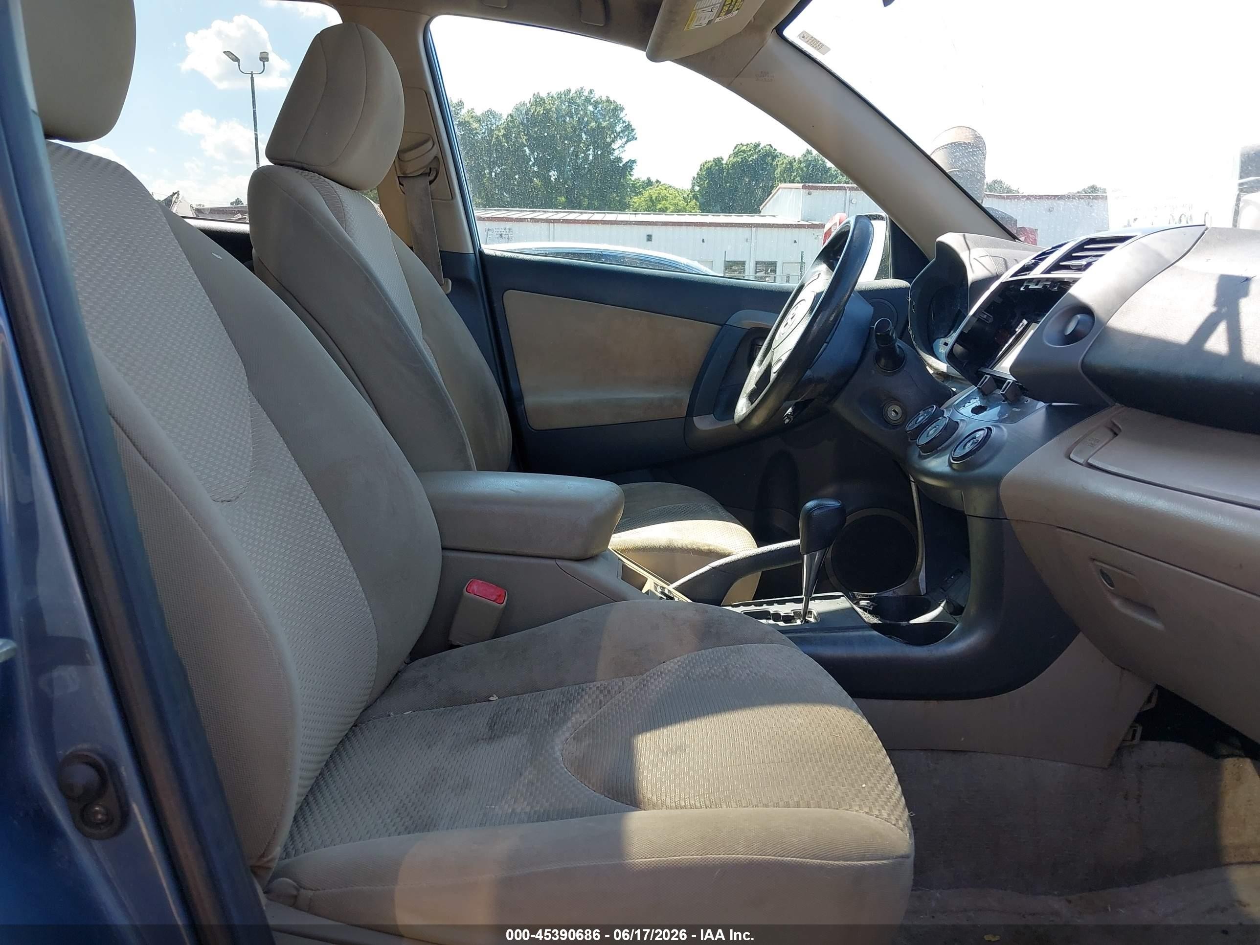 2012 Toyota Rav4   Blue vin: 2T3BF4DV6CW268166
