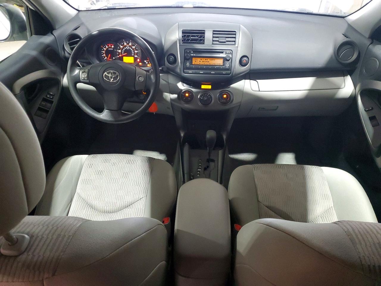 2012 Toyota Rav4 Base White vin: 2T3BF4DV6CW268247