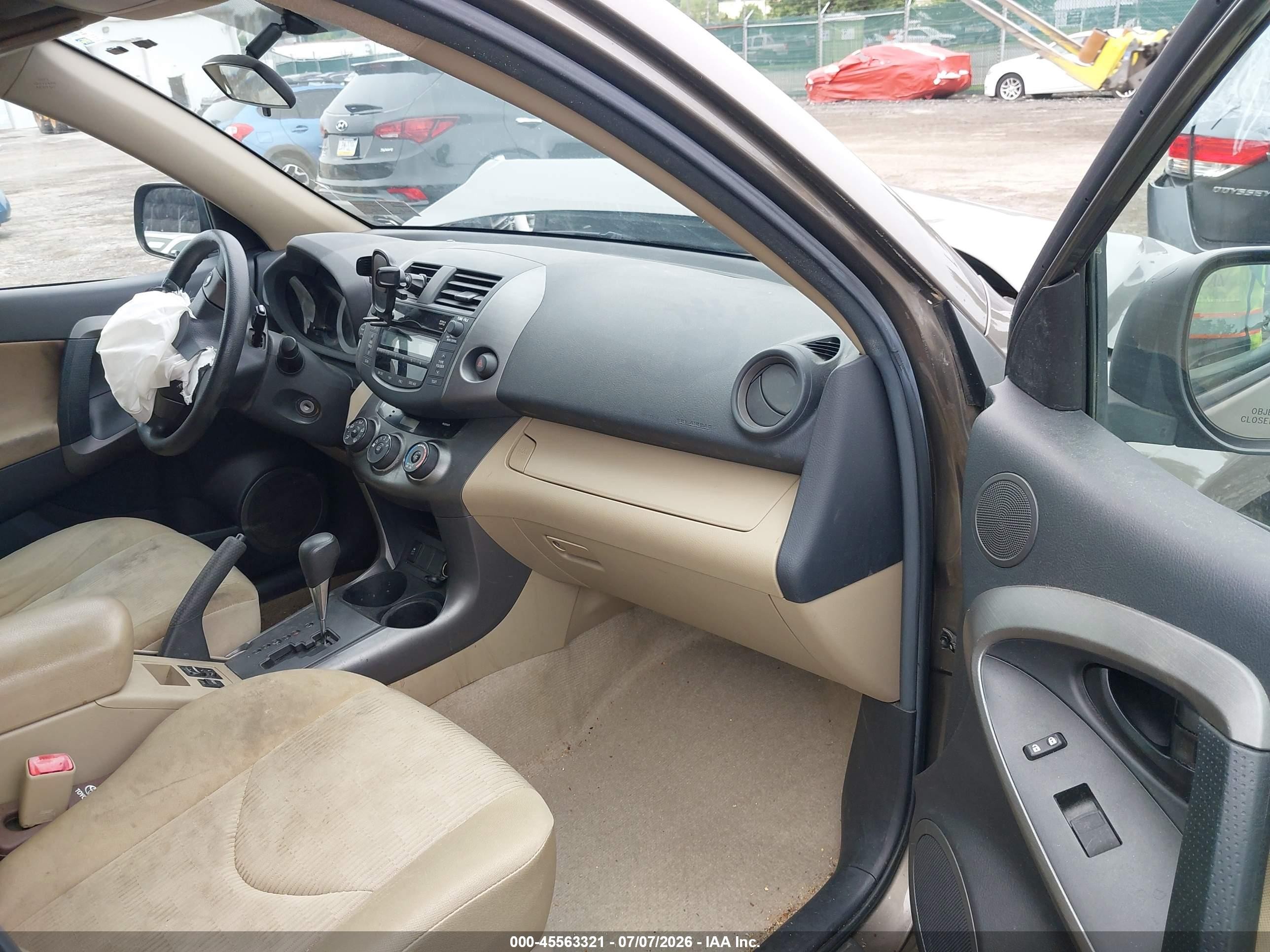 2010 Toyota Rav4   Gray vin: 2T3BF4DV7AW028833