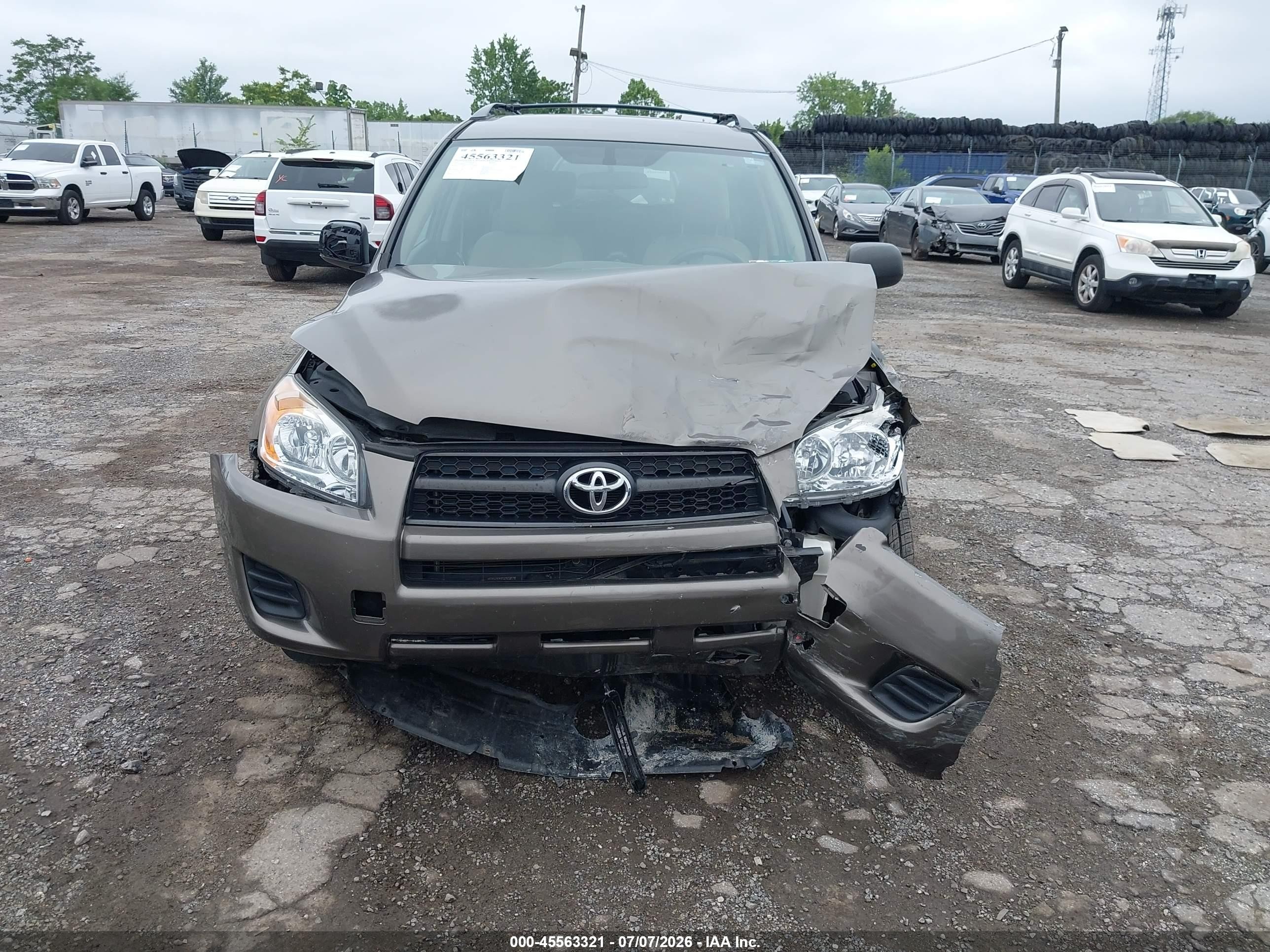 2010 Toyota Rav4   Gray vin: 2T3BF4DV7AW028833