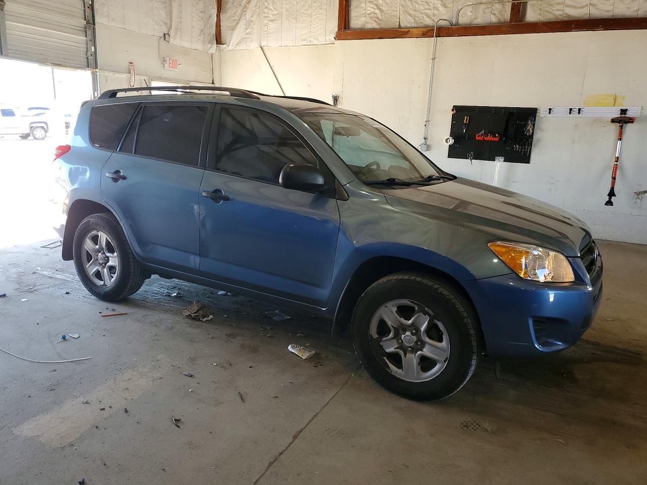 2010 Toyota Rav4 Base Blue vin: 2T3BF4DV7AW046734