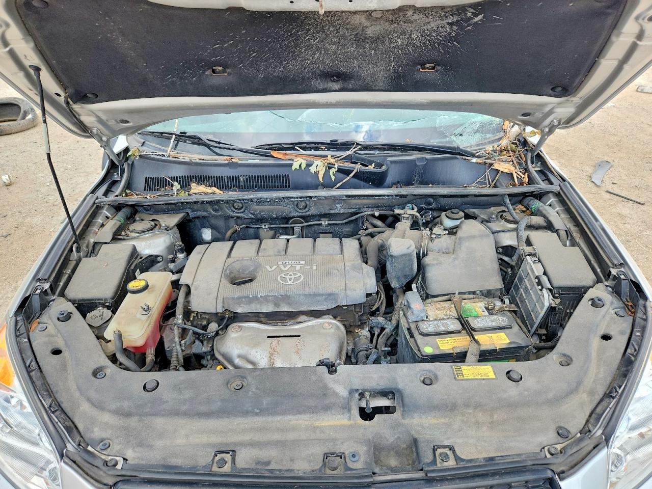 2010 Toyota Rav4 Base Silver vin: 2T3BF4DV7AW068183