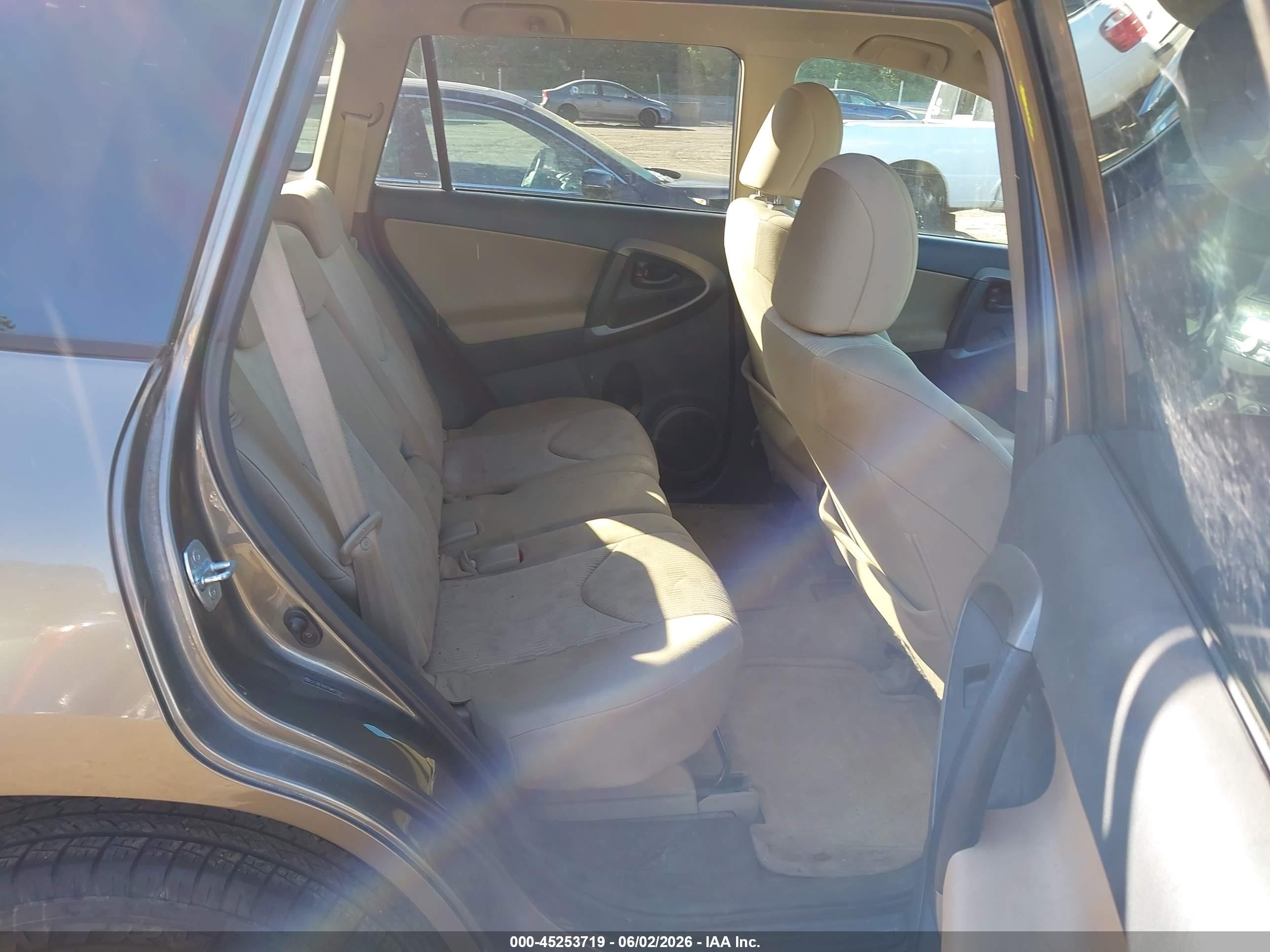 2010 Toyota Rav4   Brown vin: 2T3BF4DV7AW071567