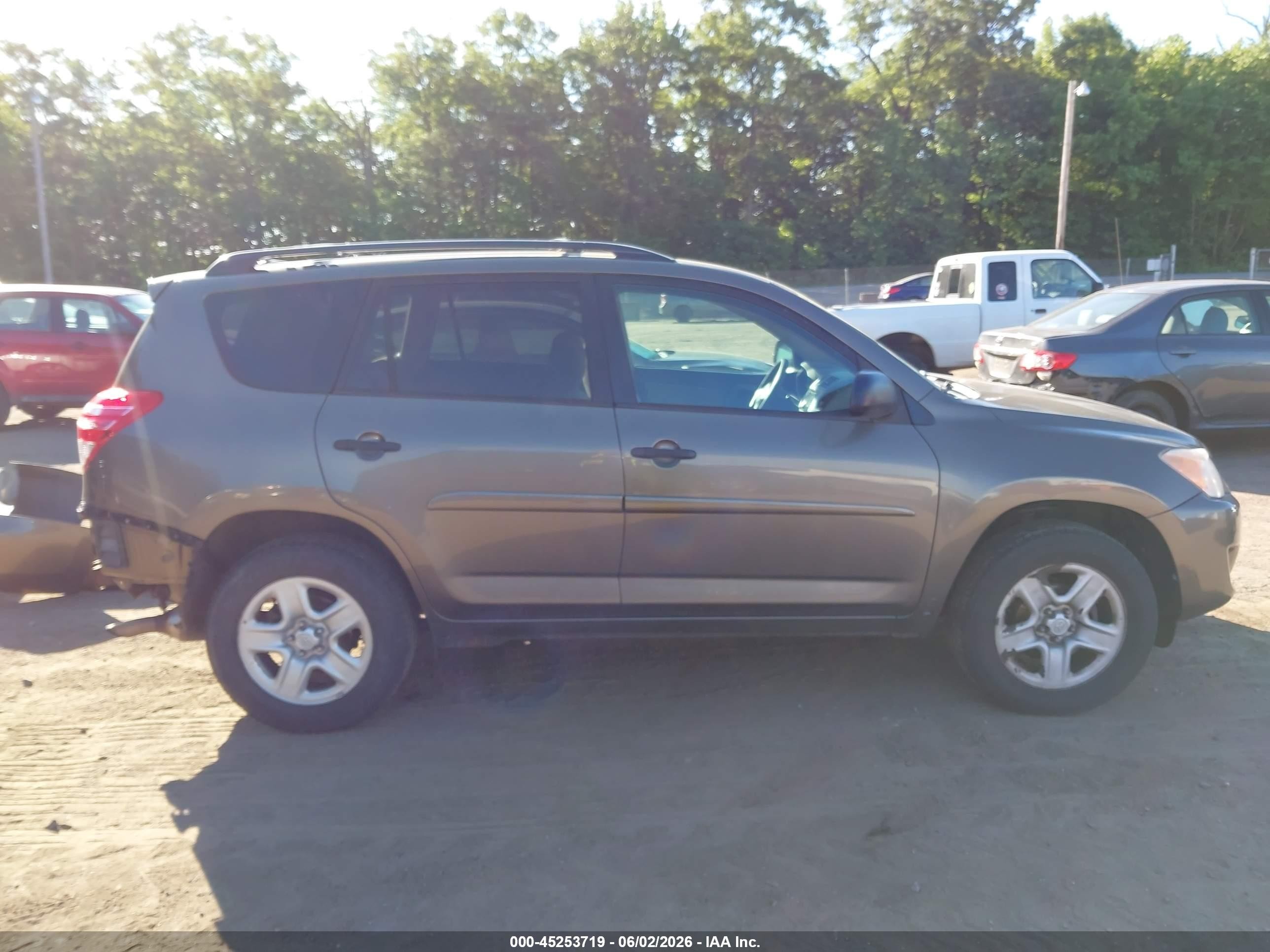 2010 Toyota Rav4   Brown vin: 2T3BF4DV7AW071567