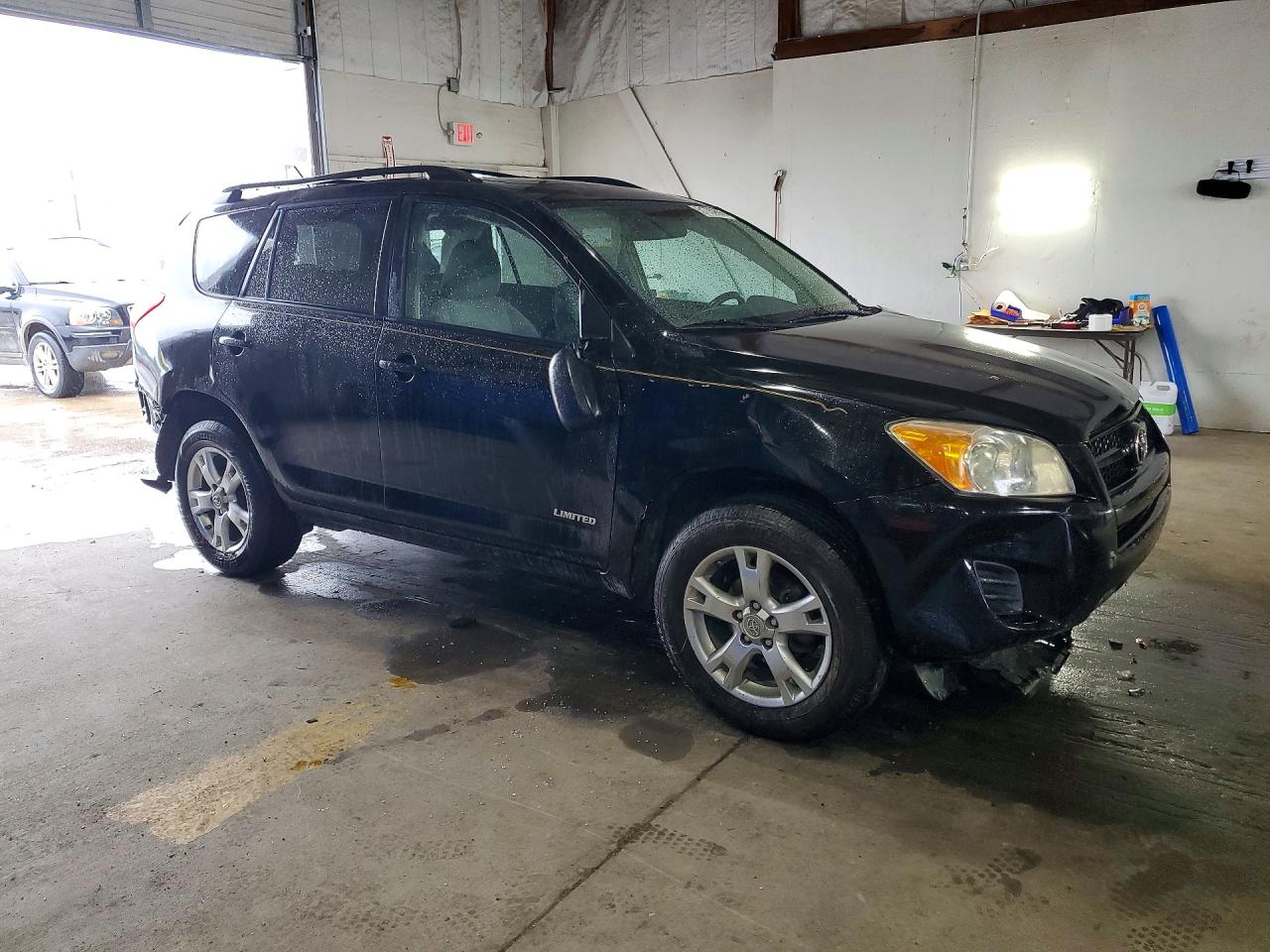 2011 Toyota Rav4 4d Black vin: 2T3BF4DV7BW083915
