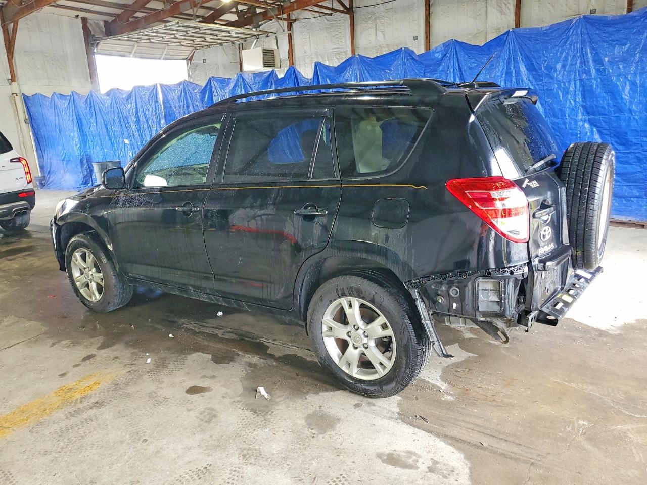 2011 Toyota Rav4 4d Black vin: 2T3BF4DV7BW083915