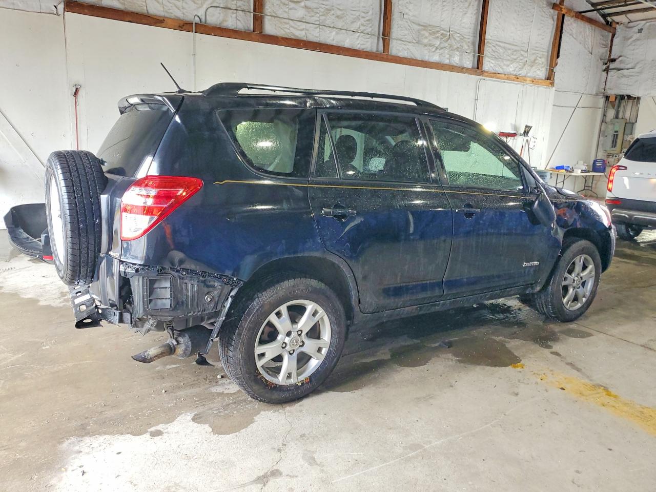 2011 Toyota Rav4 4d Black vin: 2T3BF4DV7BW083915