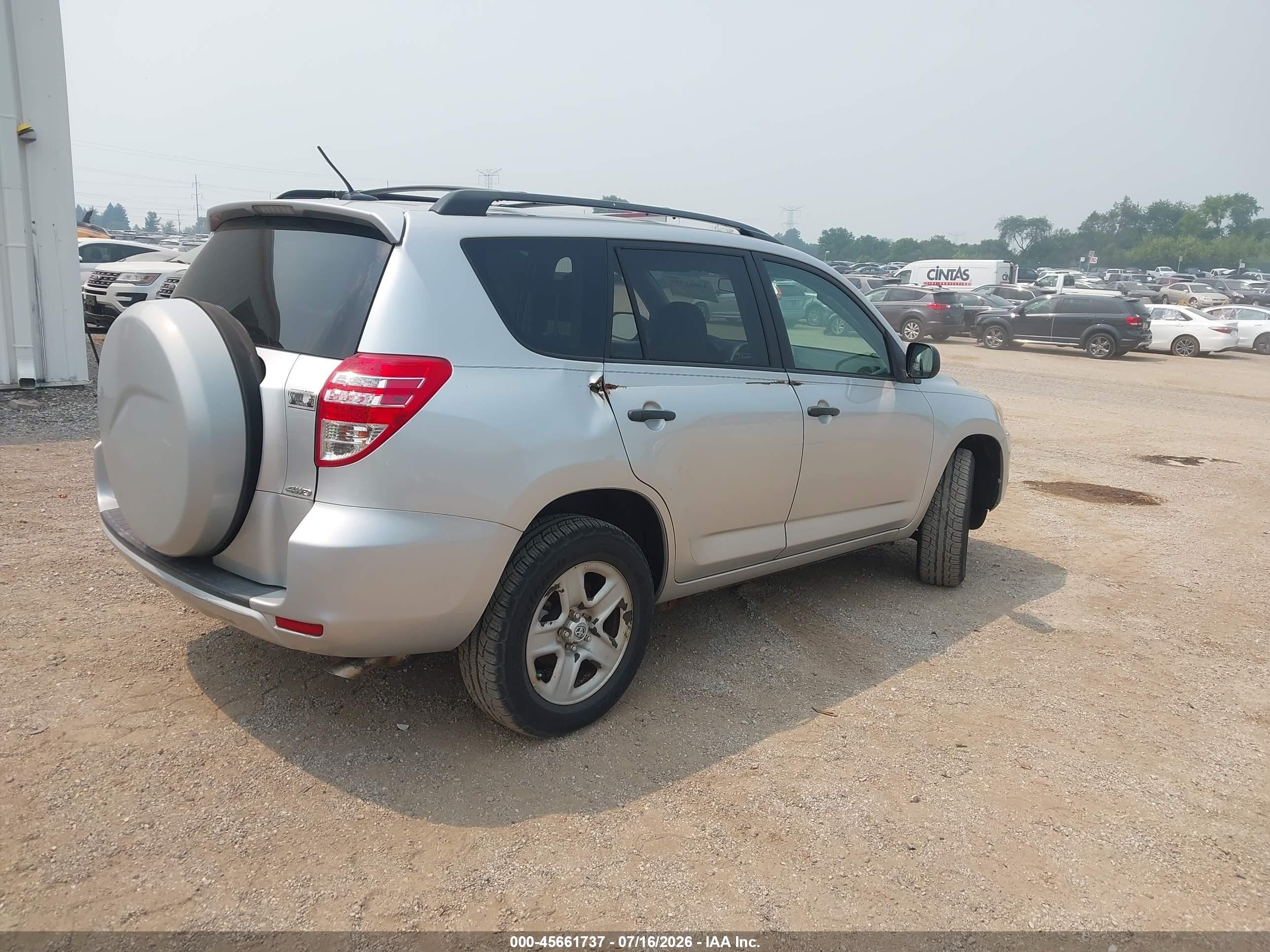 2011 Toyota Rav4   Silver vin: 2T3BF4DV7BW086894