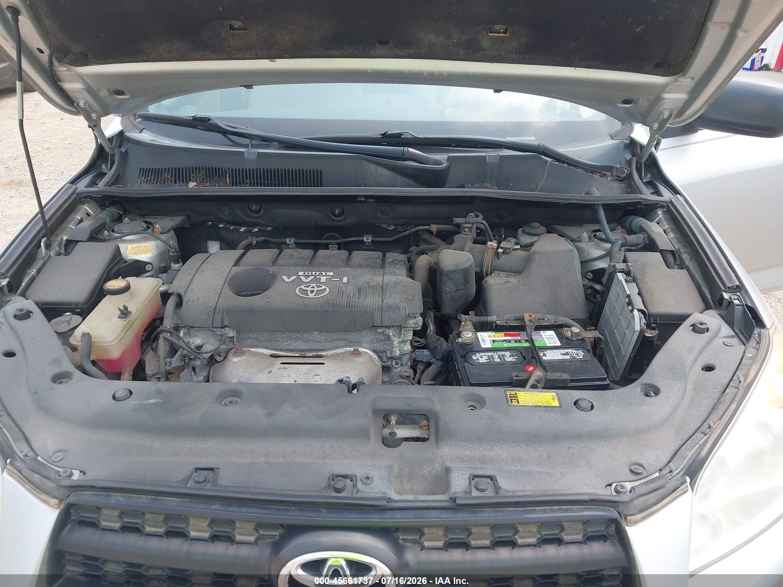 2011 Toyota Rav4   Silver vin: 2T3BF4DV7BW086894